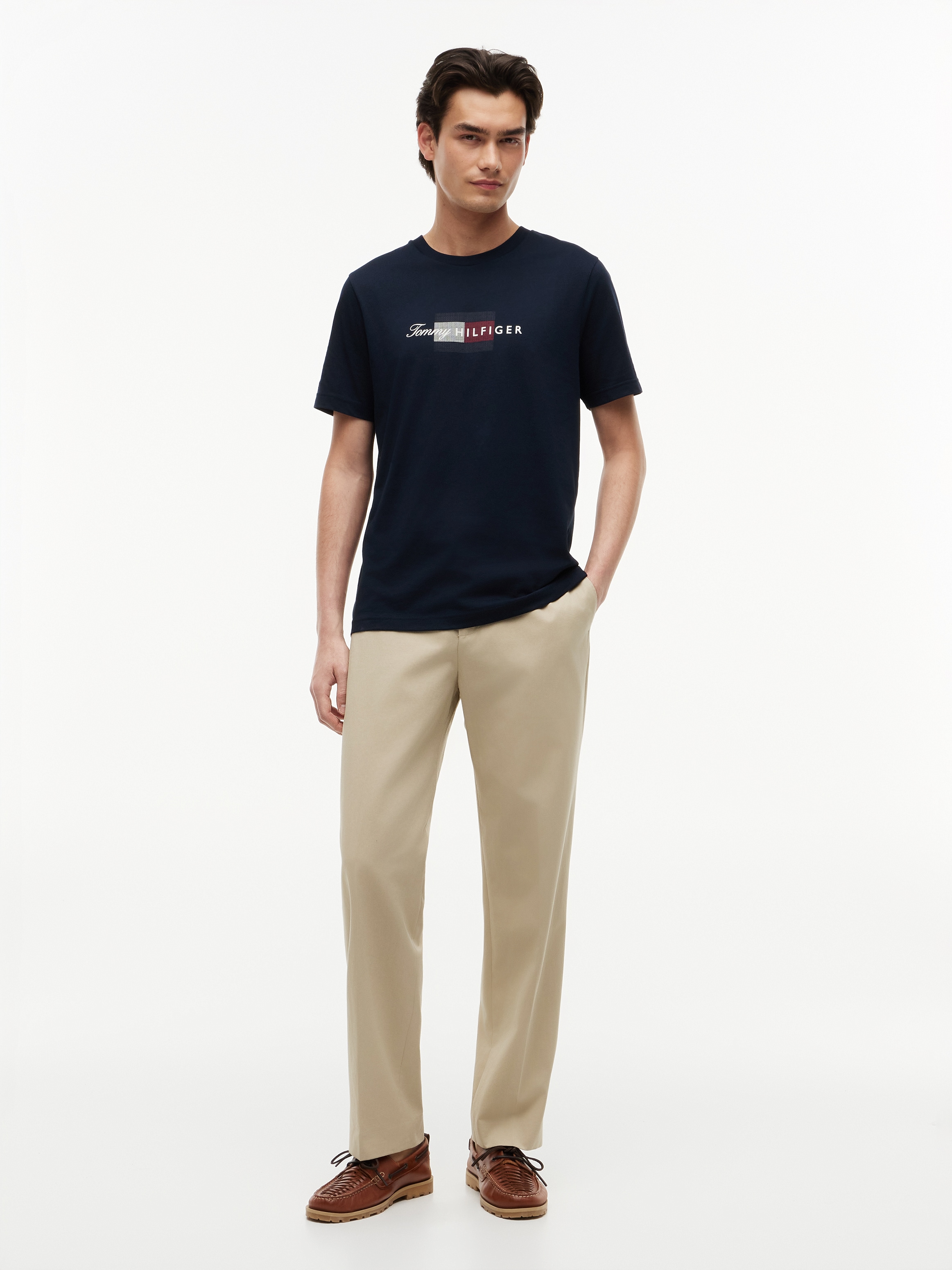 Tommy Hilfiger T-Shirt »SCRIPT FLAG REGULAR TEE« aus Jersey mit Flag-Grafik