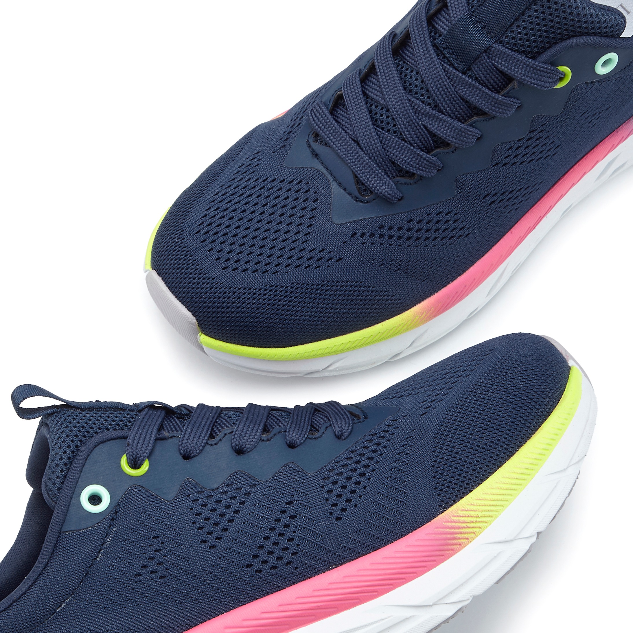 LASCANA Sneakers »Textilschuh, Halbschuh, Turnschuhe,«  mit modischen Farbdetails VEGAN