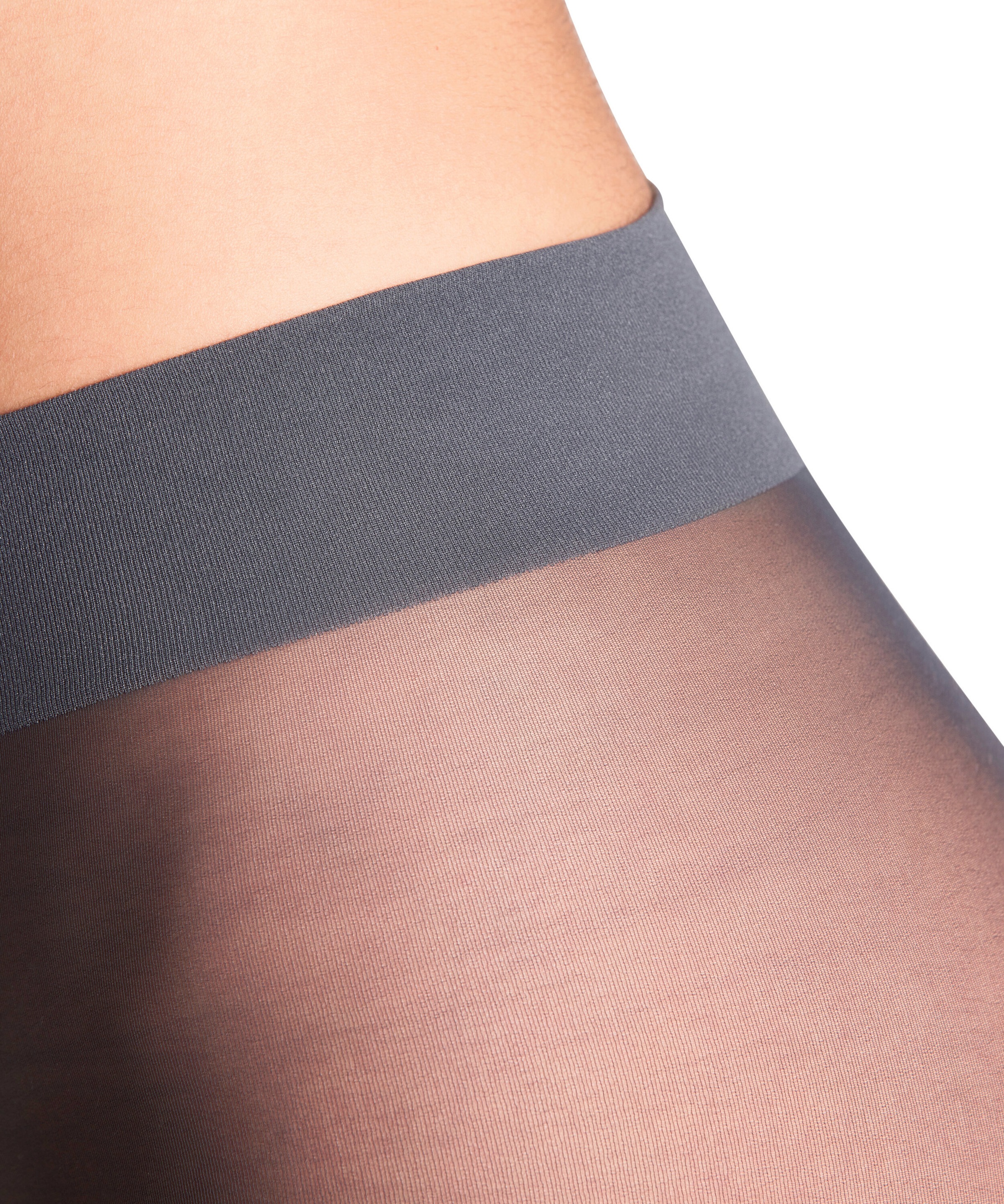 FALKE Feinstrumpfhose »Matt Deluxe«, matt & transparent, uni