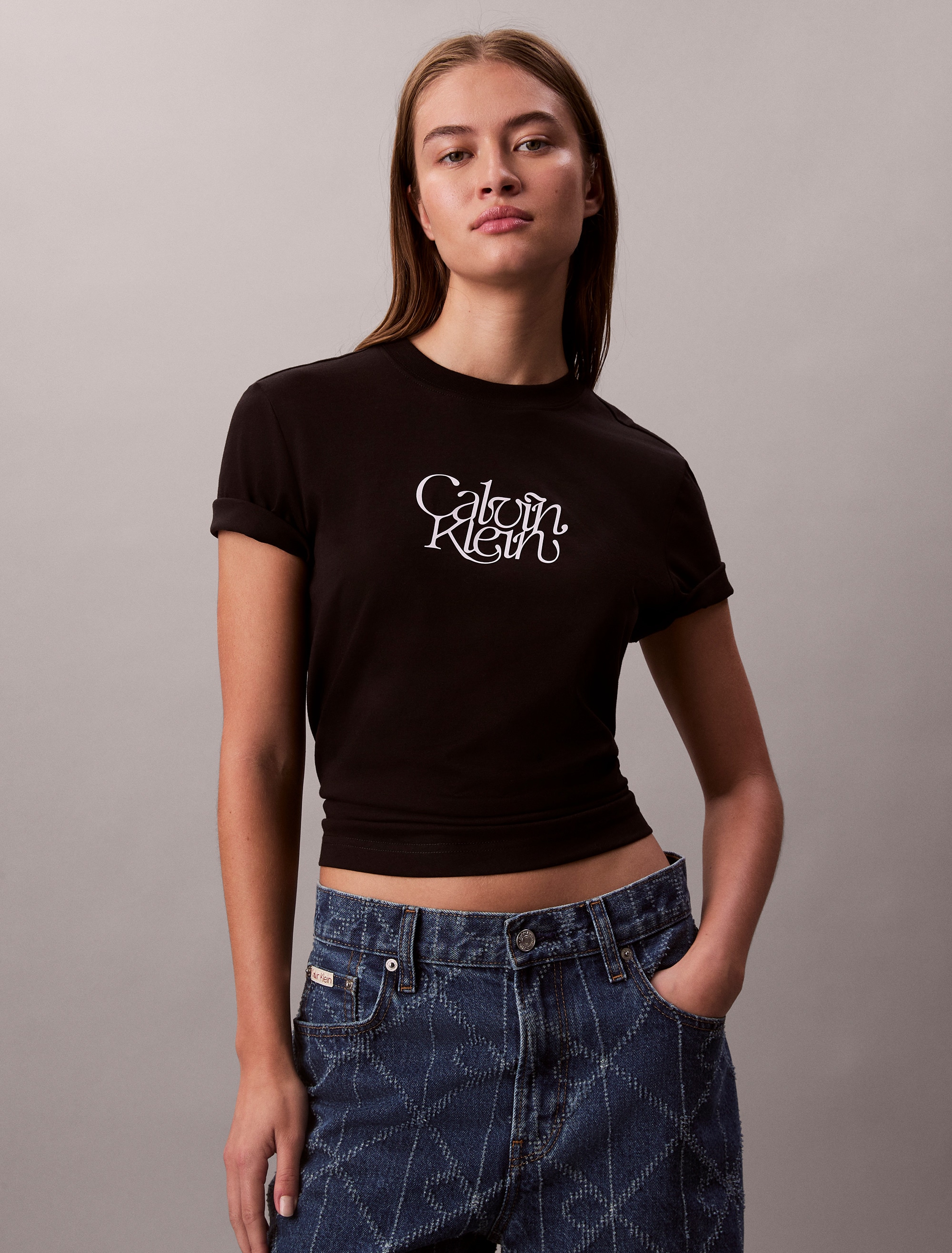 Image of Calvin Klein Jeans T-Shirt "SS FITTED SCRIPT CALVIN KLEIN TE" Mit Rundhalsausschnitt, regular fit