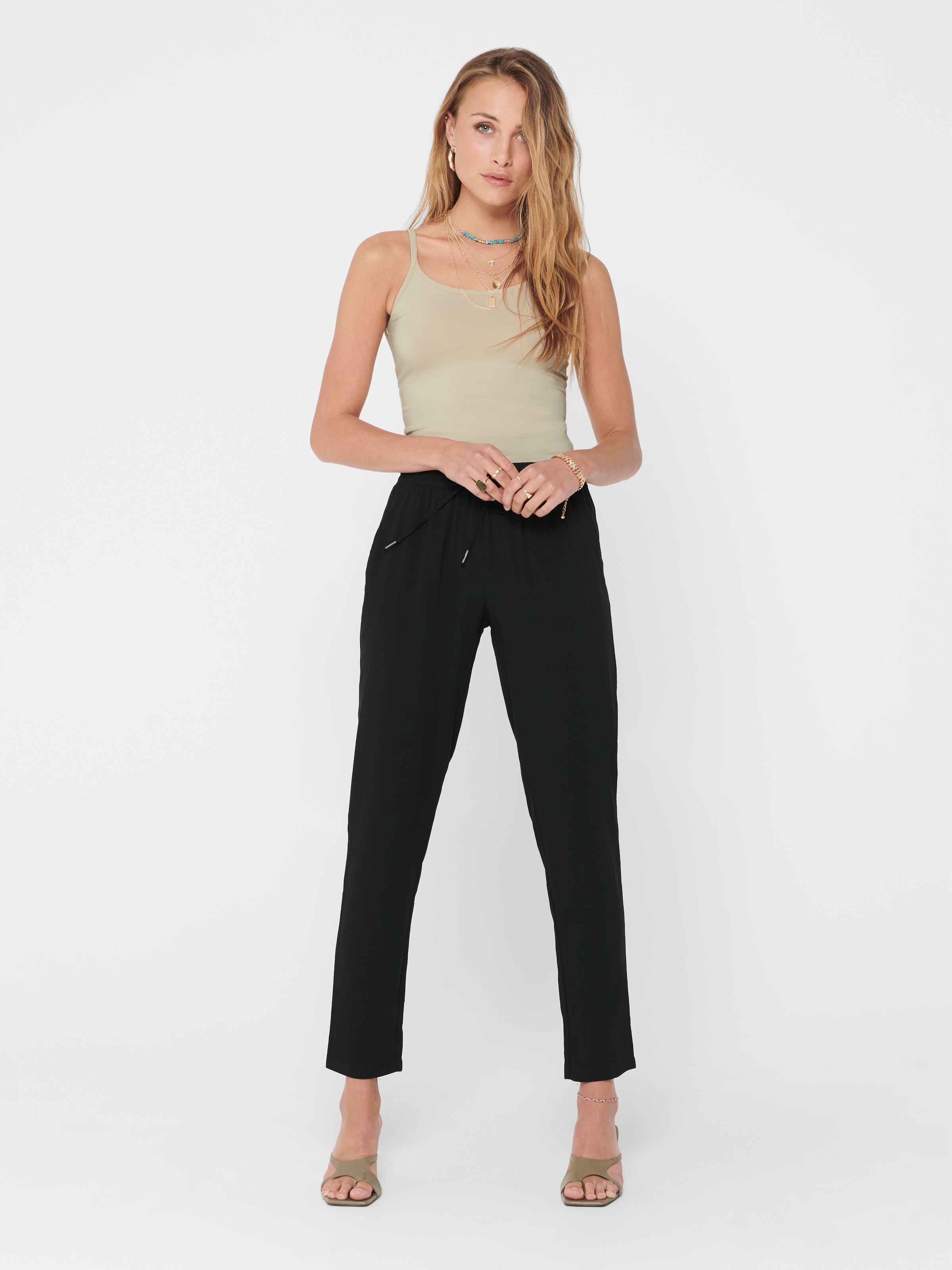 ONLY Top à bretelles »ONLLOVE STRAP SINGLET NOOS JRS« Baumwollmischung
