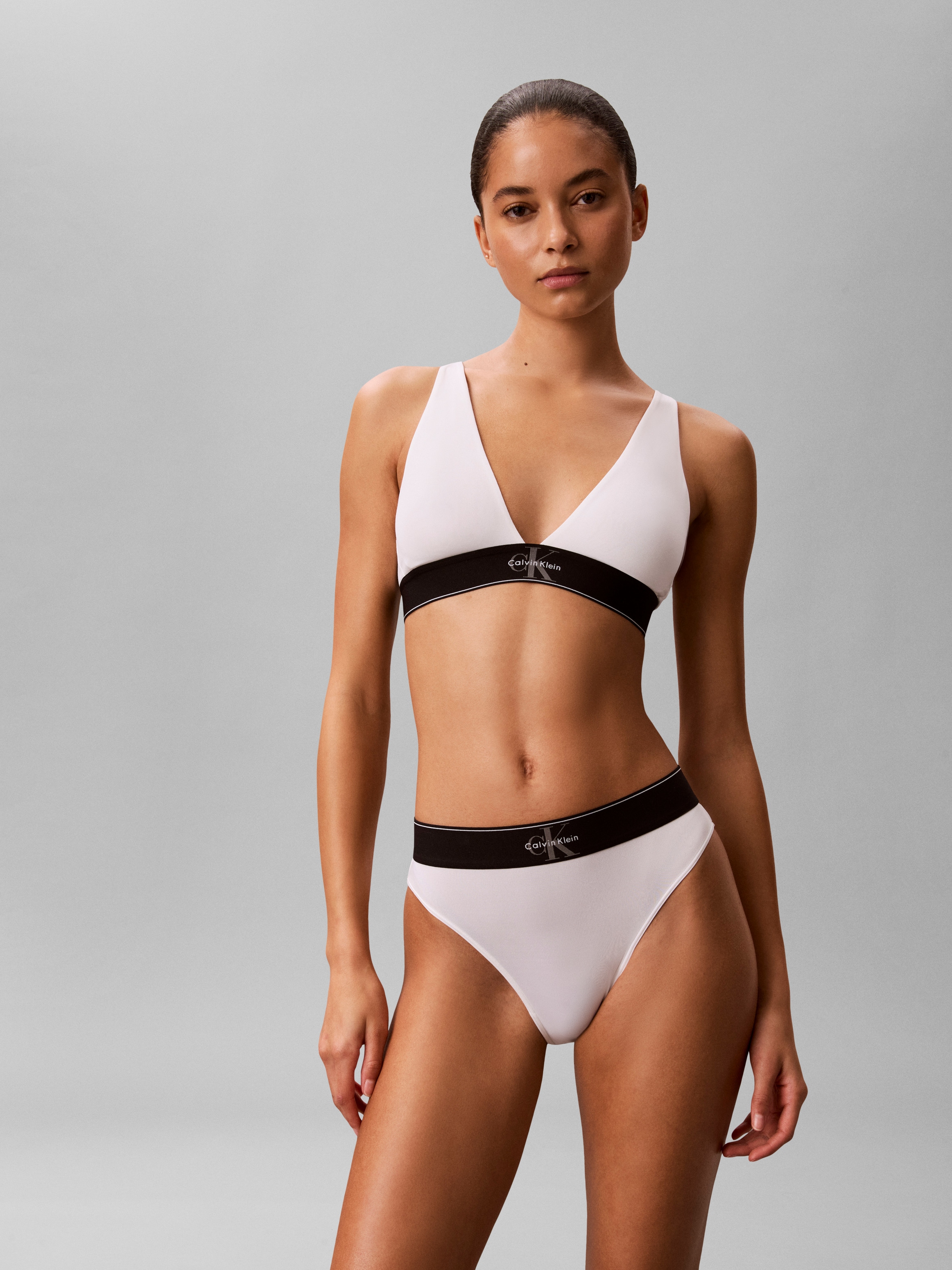 Image of Calvin Klein Underwear Triangel-BH "LIGHTLY LINED TRIANGLE" Körpernahe Passform mit verstellbaren Trägern