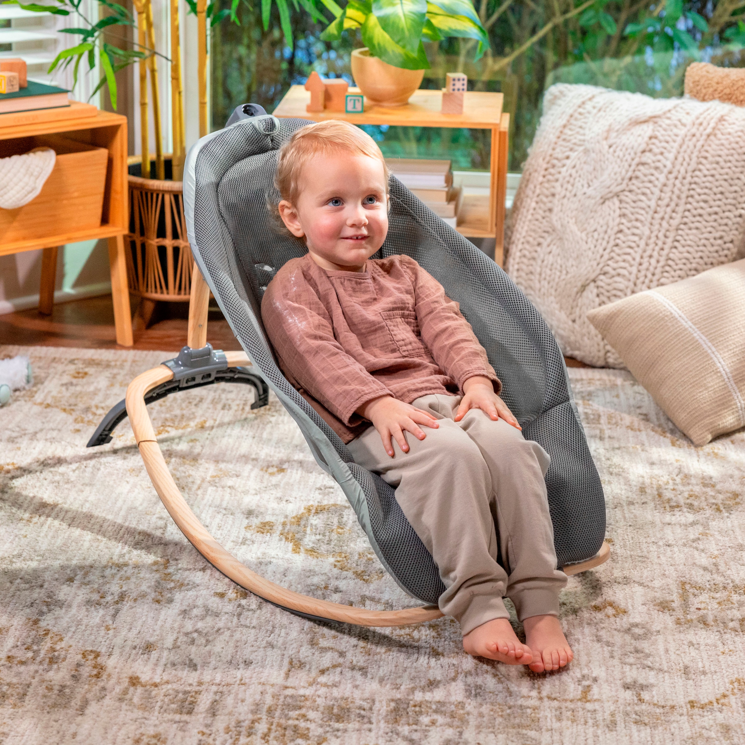 ingenuity Babywippe »Every Season™ Rocking Seat - Wesley™« bis 18,14 kg mit Melodien und Geräuschen