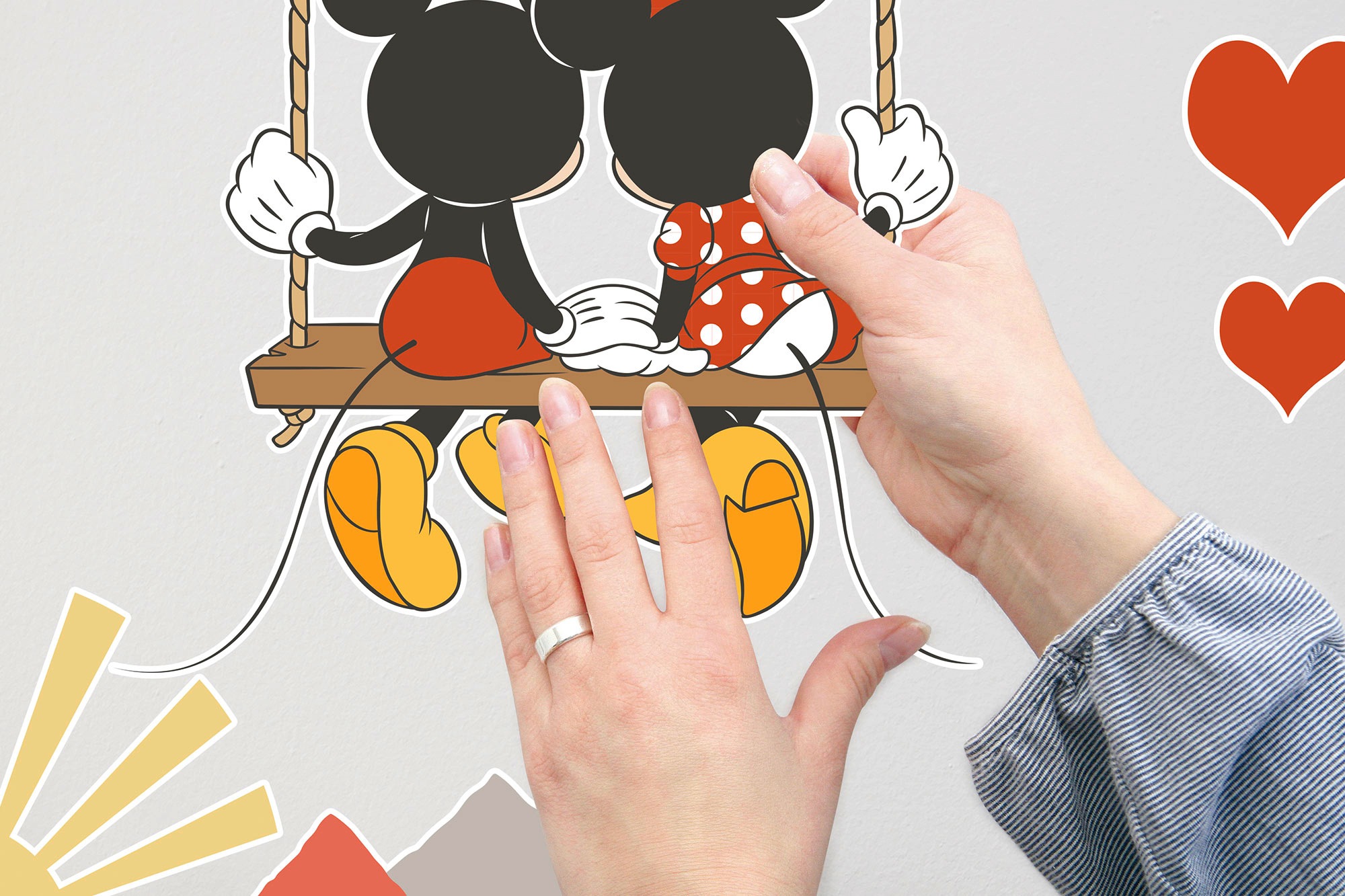 Komar Wandtattoo »Mickey Swing - Grösse 50 x 70 cm«, (7 St.), selbstklebend, Wandsticker, Kinderzimmer