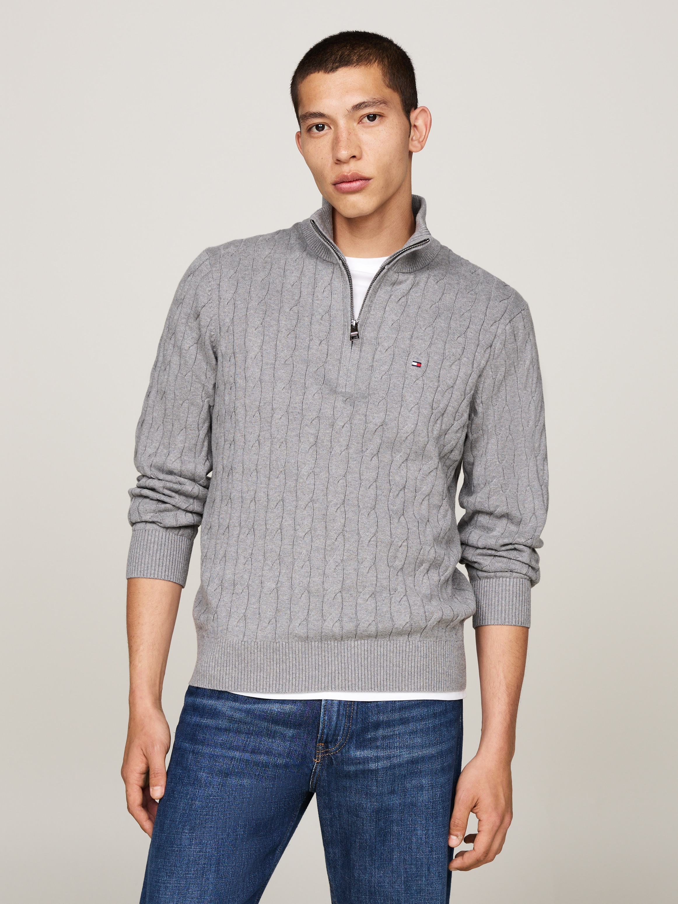 Image of Tommy Hilfiger Strickpullover "CLASSIC COTTON CABLE ZIP MOCK" mit modischem Zopfmuster
