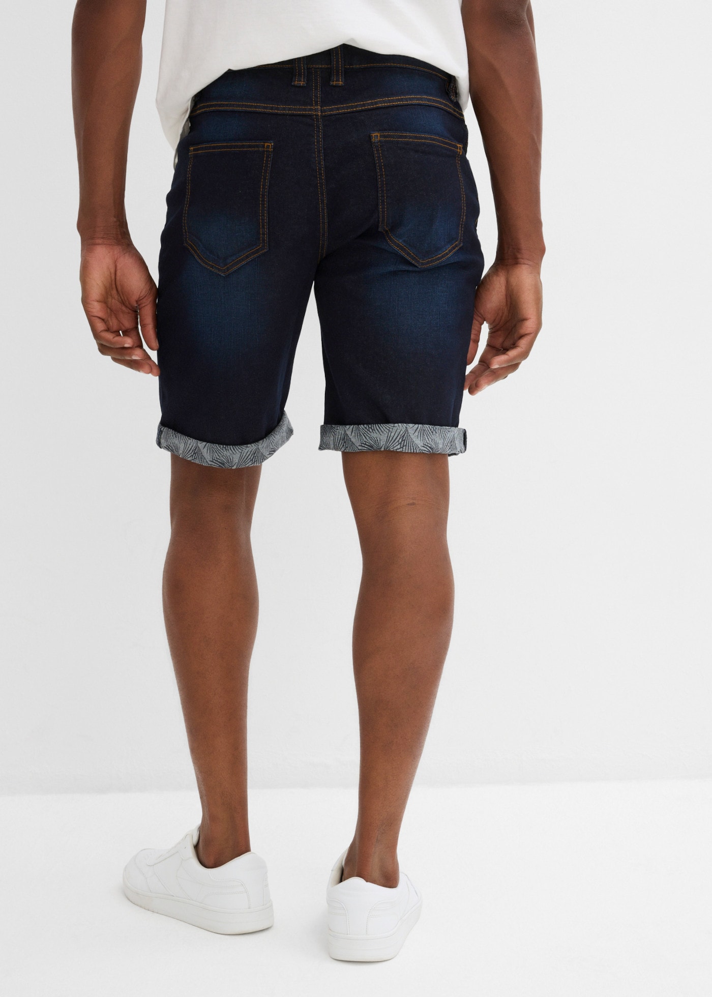 bonprix Bermuda  en coton et élasthanne, matière stretch, coupe régulière