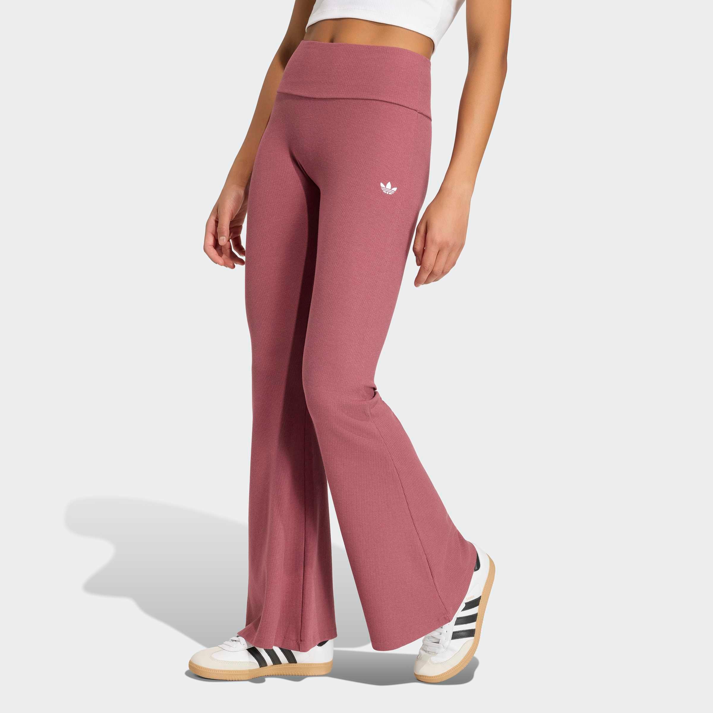 Image of adidas Originals Leggings "ESSENTIALS, AUSGESTELLT, GERIPPT"