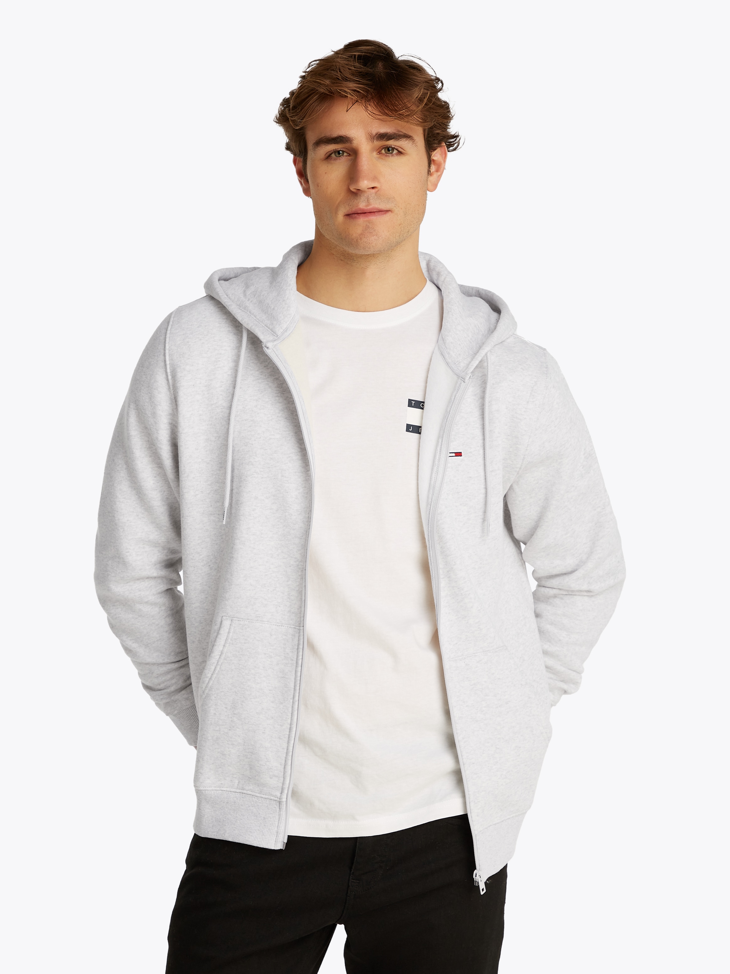 Image of Tommy Jeans Sweatshirt "TJM REG S FLAG ZIP FLEECE THRU", mit bestickten Markenlogo auf Brusthöhe