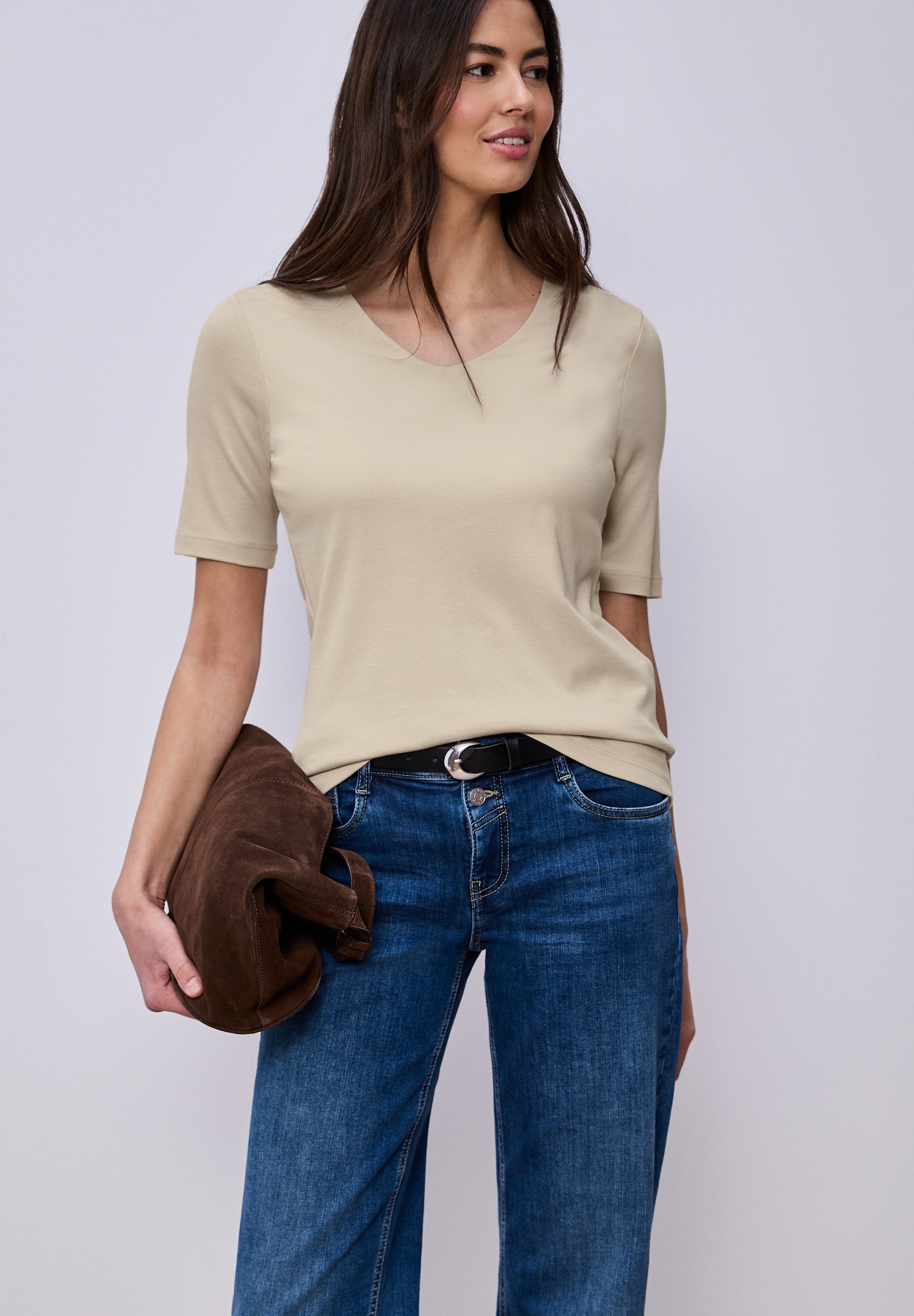 Image of STREET ONE Kurzarmshirt "Style Palmira" mit tiefem Rundhalsausschnitt