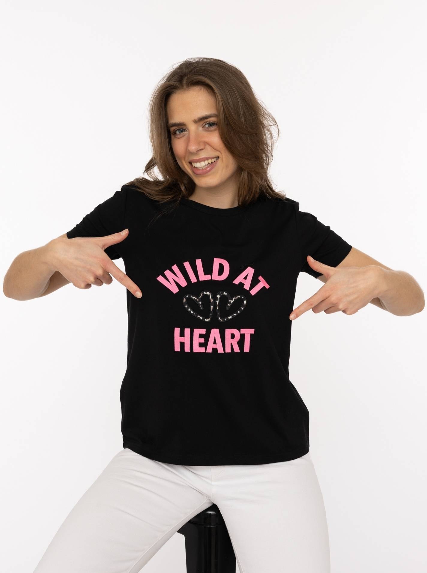 Zwillingsherz T-shirt »"Leo Herzen"« cœurs léopard, inscription brodée, col rond, manches courtes