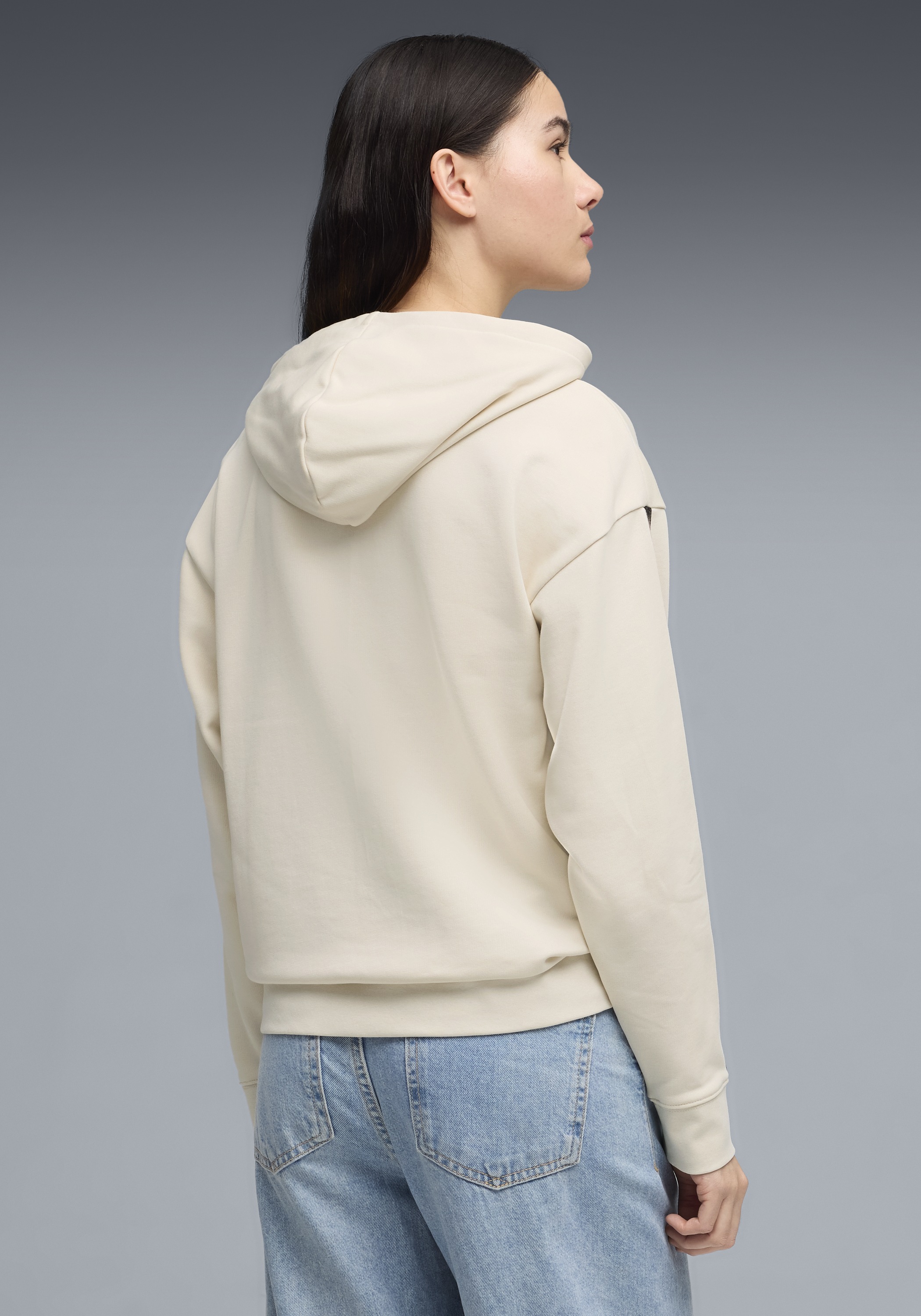 PUMA Sweat à capuche »ESS GRAPHIC ANIMAL COMFORT HOODIE TR«, sportlicher Stil, mit Kängurutasche, mit Print-Applikation
