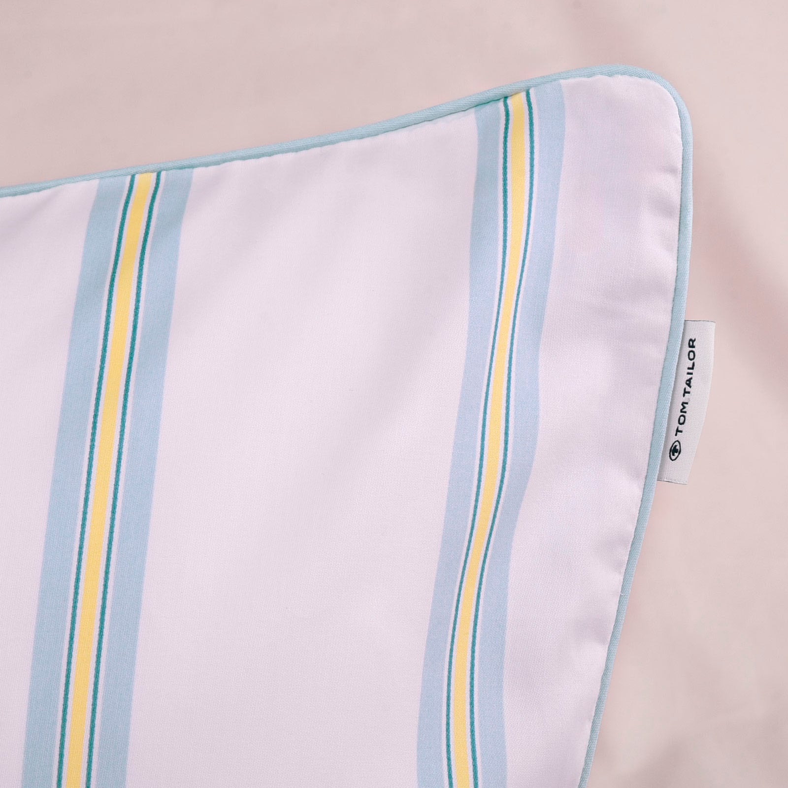 TOM TAILOR HOME Linge de lit »CLASSIC SATIN STRIPES in Gr. 135x200cm oder 155x220cm« 2 cuis new bedroom, passepoil coloré sur l’oreiller