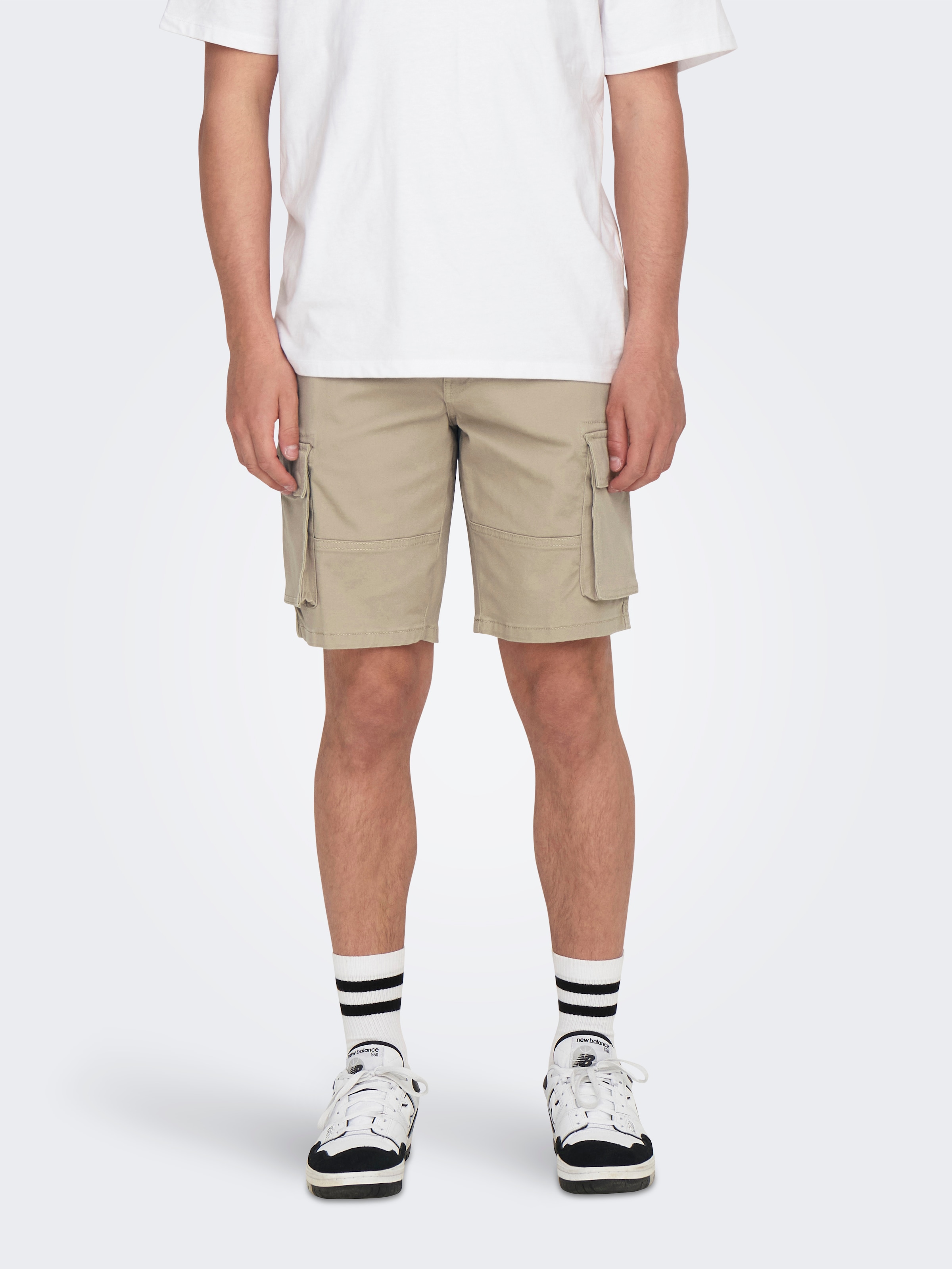Image of ONLY & SONS Cargoshorts "ONSCAM STAGE CARGO SHORTS 6689 LIFE NOOS"