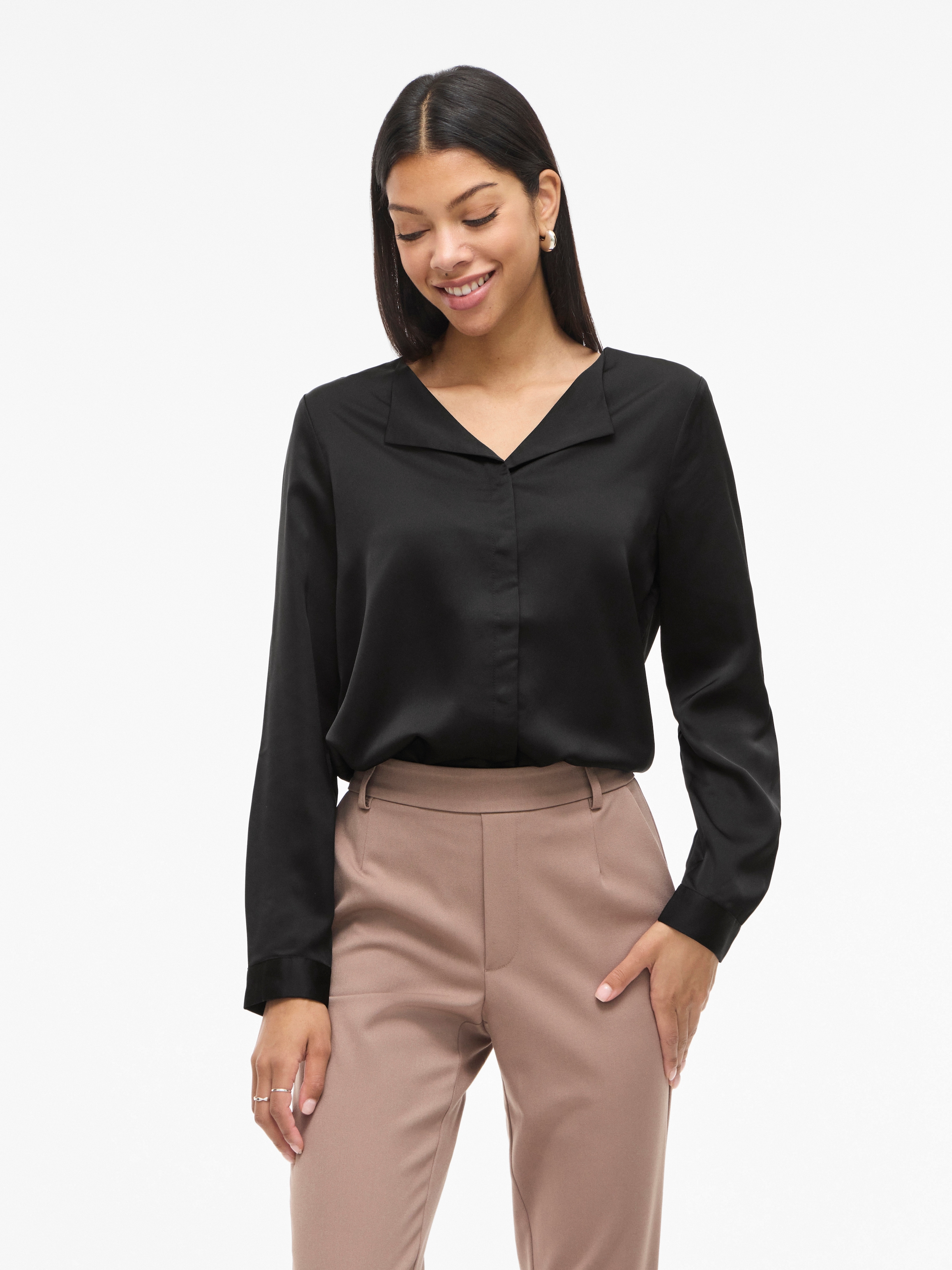 Image of Vila Hemdbluse "VIELLETTE V-NECK L/S SATIN SHIRT - NOOS"