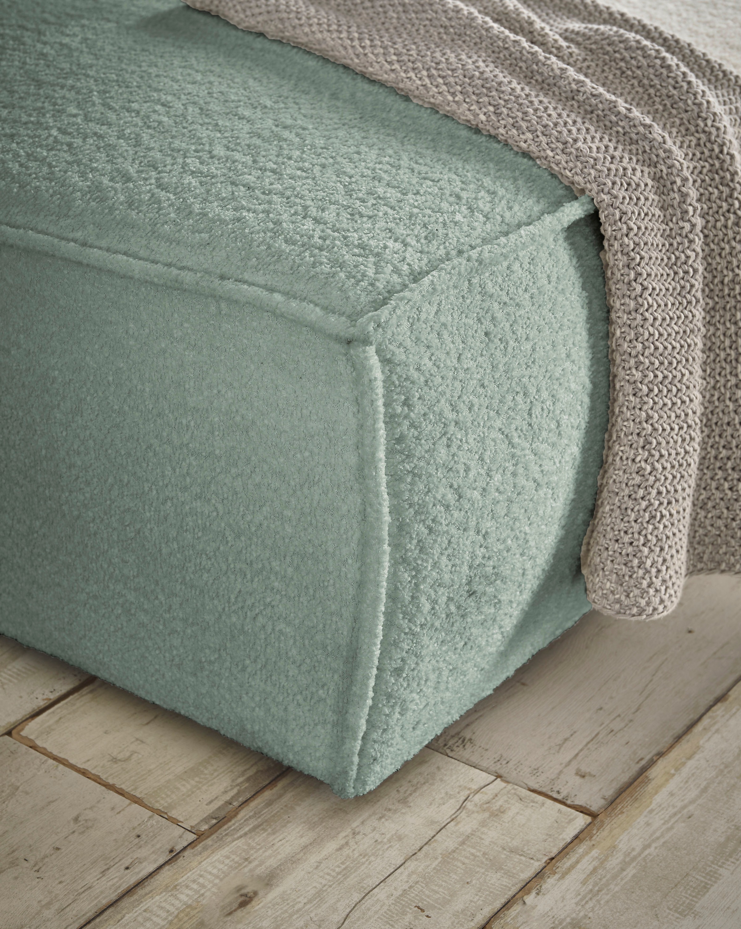 andas 3-Sitzer »FINNLEY Schlafsofa 257 cm, Schlaffunktion mit Bettkasten (200/136cm),«, in Aqua Clean-Bouclé u. Struktur fein