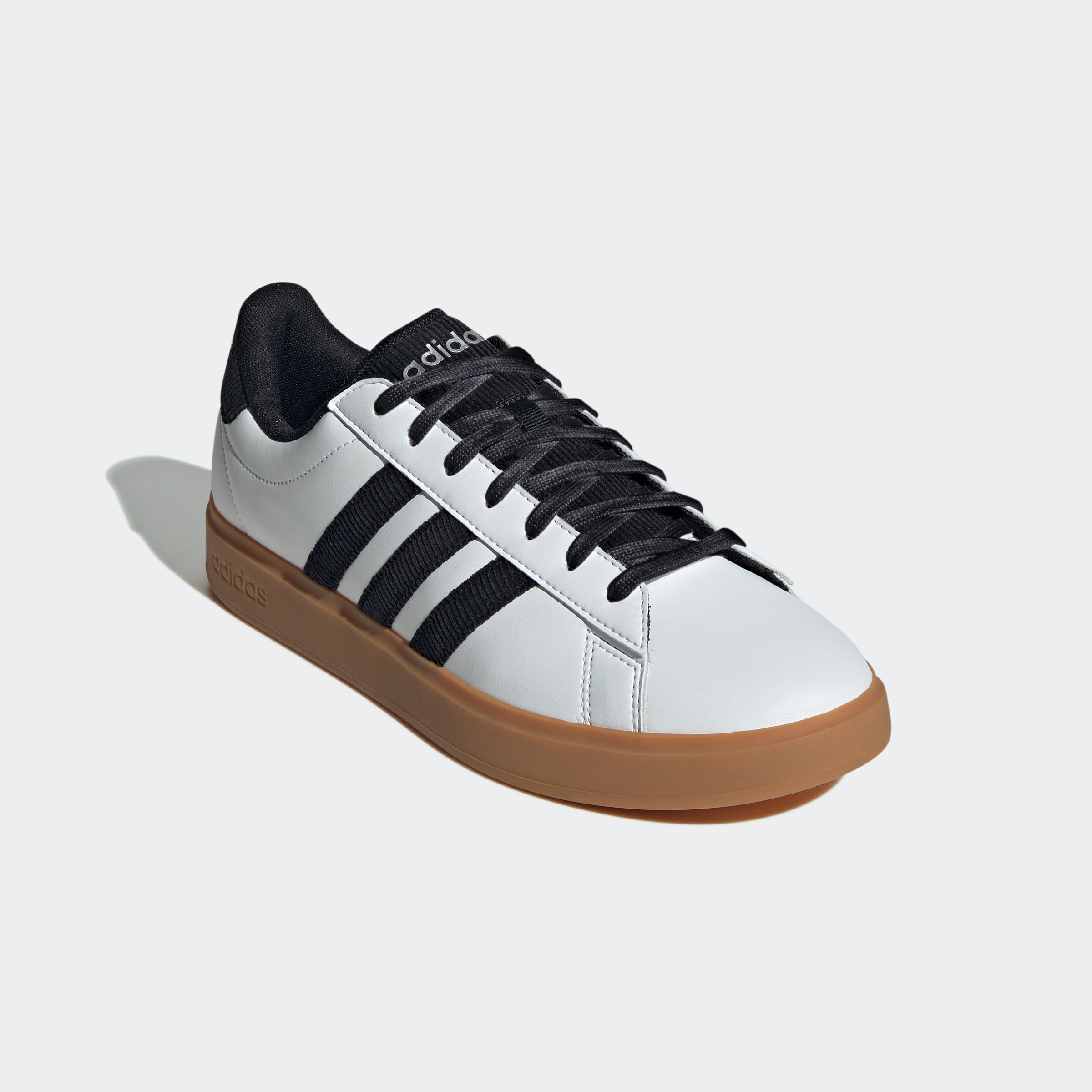 Sneaker »GRAND COURT 2.0«, Design auf den Spuren des adidas Superstar