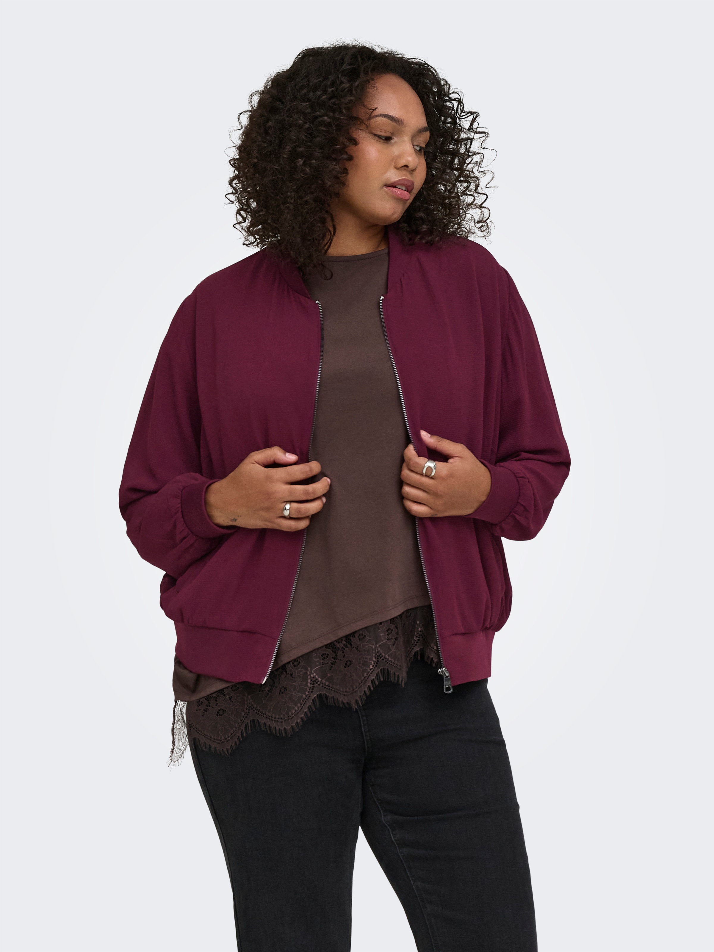 Image of ONLY CARMAKOMA Bomberjacke "CARLUX LIFE LS BOMBER JACKET NOOS" Materialmix, regular fit