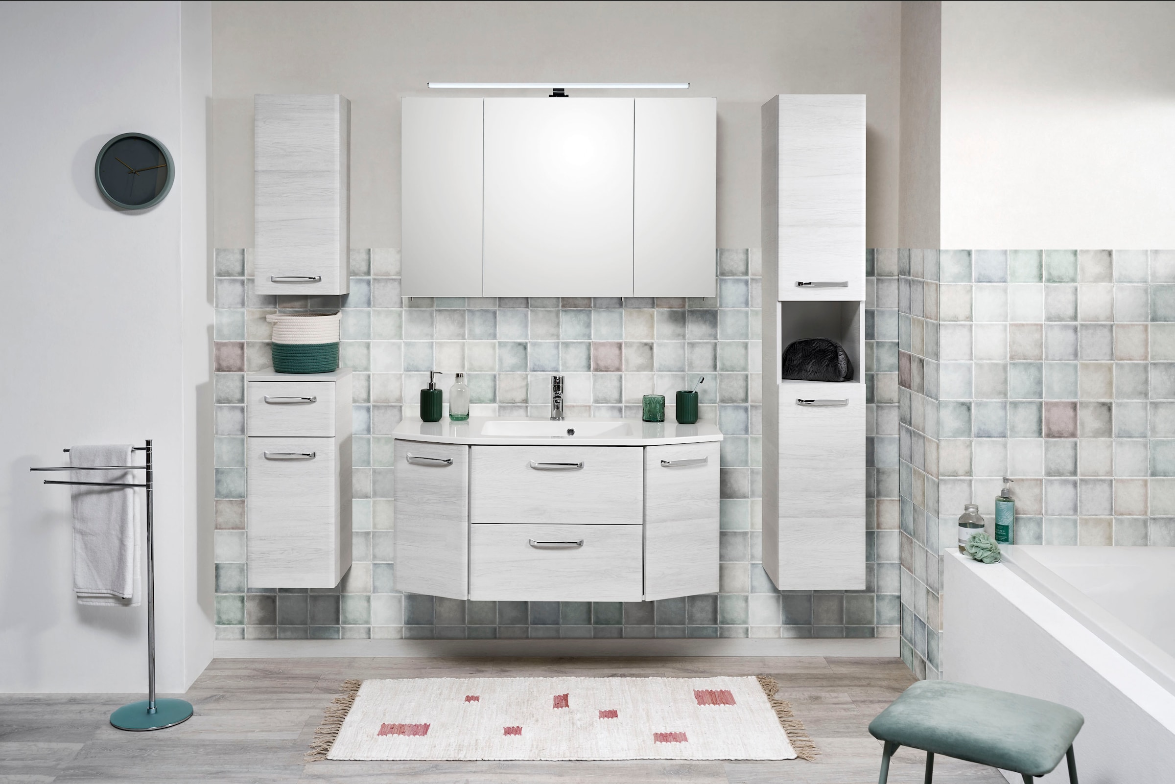 Saphir Armoire basse »Quickset Badschrank 30 cm breit, 1 Tür, 1 Schublade, 1 Einlegeboden« Meuble sous lavabo salle de bain avec amortisseur de porte, 1 porte, poignées chromées brillantes