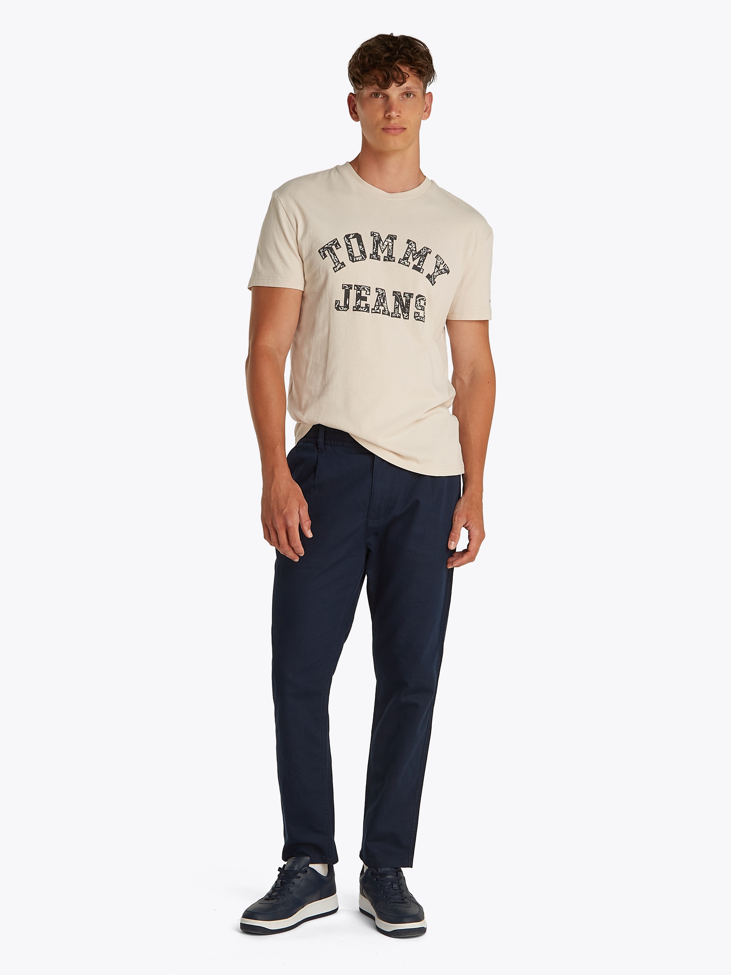 Tommy Jeans T-Shirt »TJM REG PAISLEY COLLEGE TEE EXT«