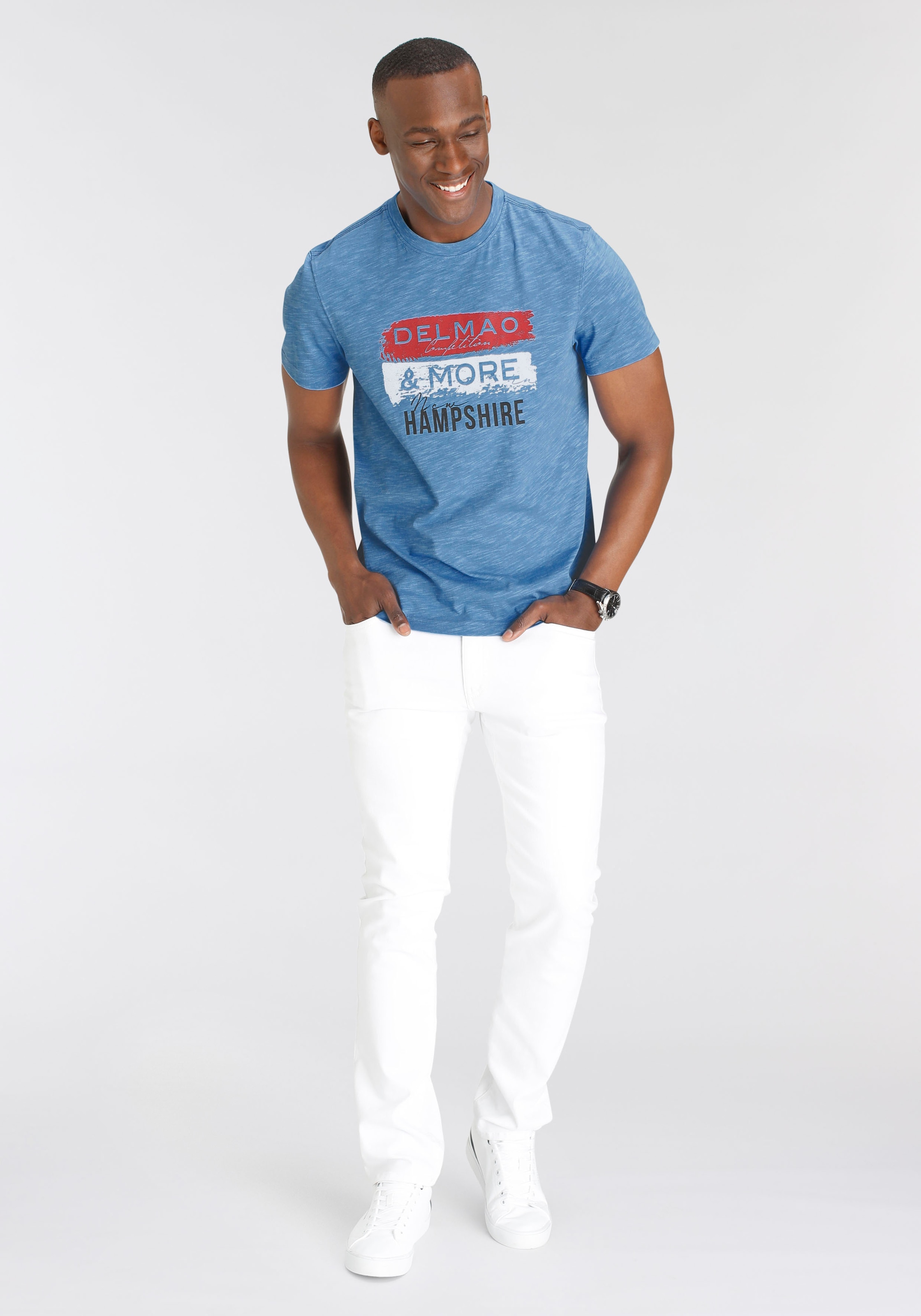 DELMAO T-Shirt, mit Brustprint-NEUE versandkostenfrei MARKE! auf