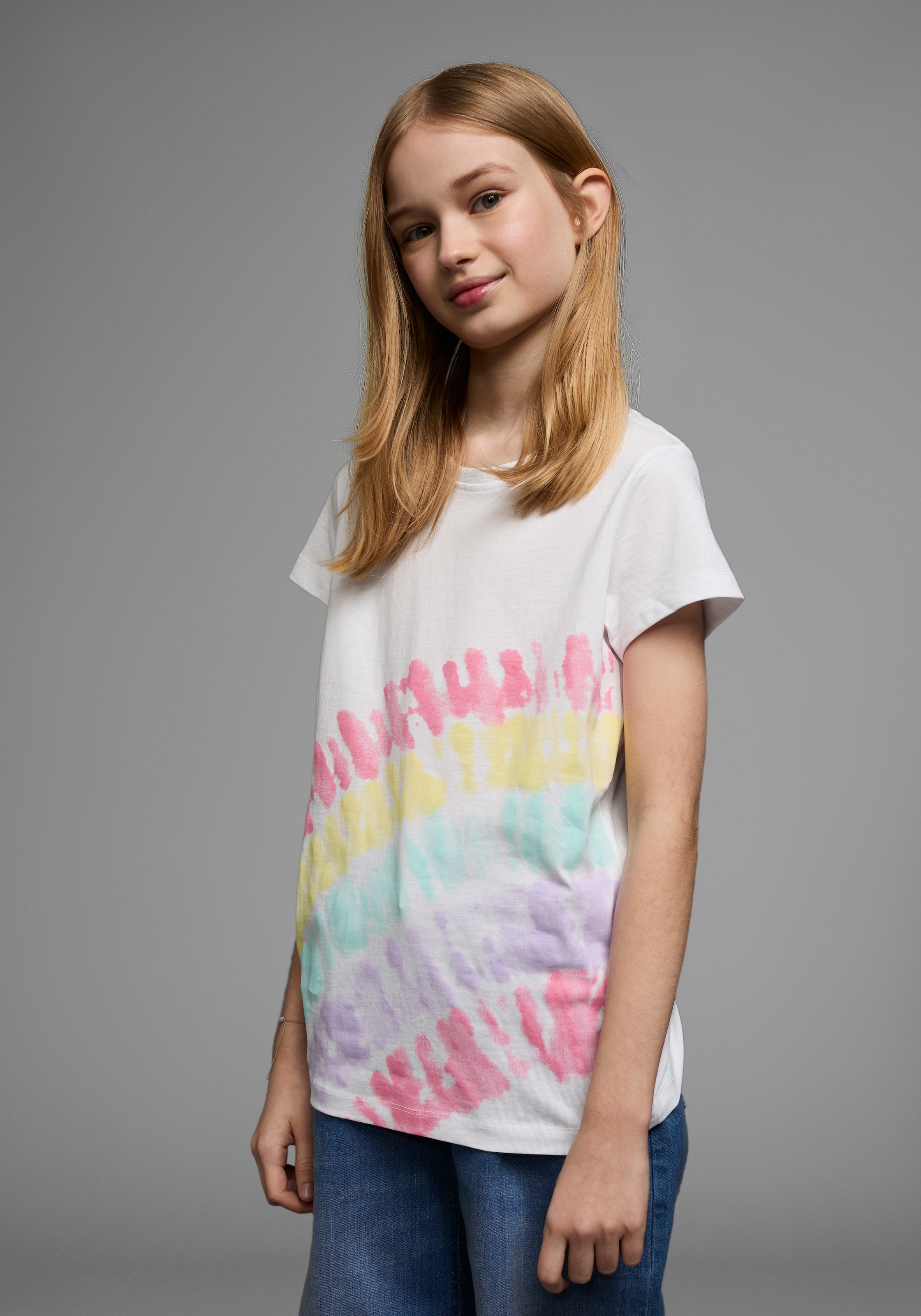 Image of KIDSWORLD T-Shirt "Shirt mit Regenbogen-Print" Kurzarm, hüftlang geschnitten, bedruckt, Rundhals-Ausschnitt
