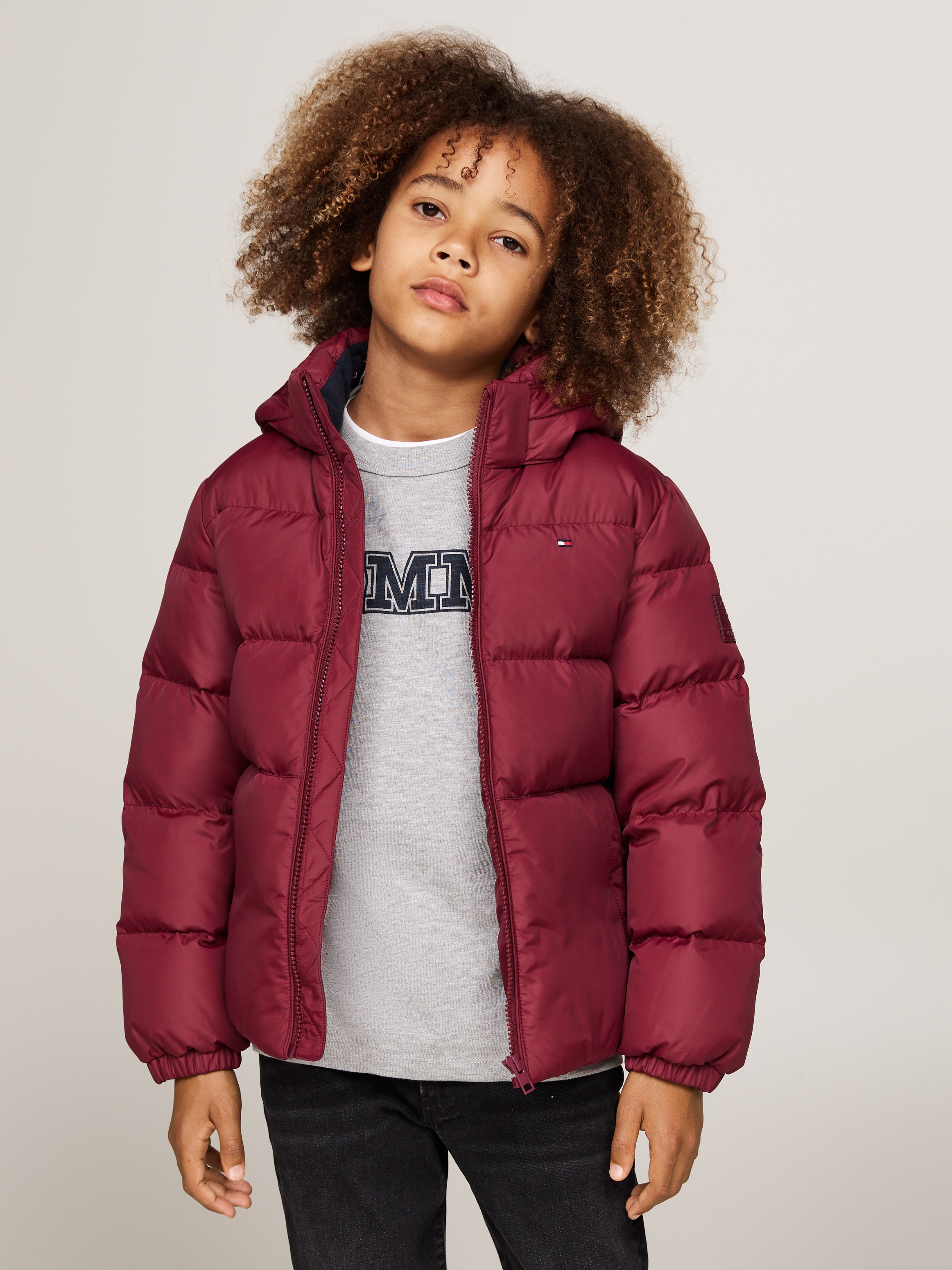 Image of Tommy Hilfiger Daunenjacke "ESSENTIAL DOWN JACKET" mit Kapuze Baby bis 2 Jahre; mit Logo-Patch und Flaglabel