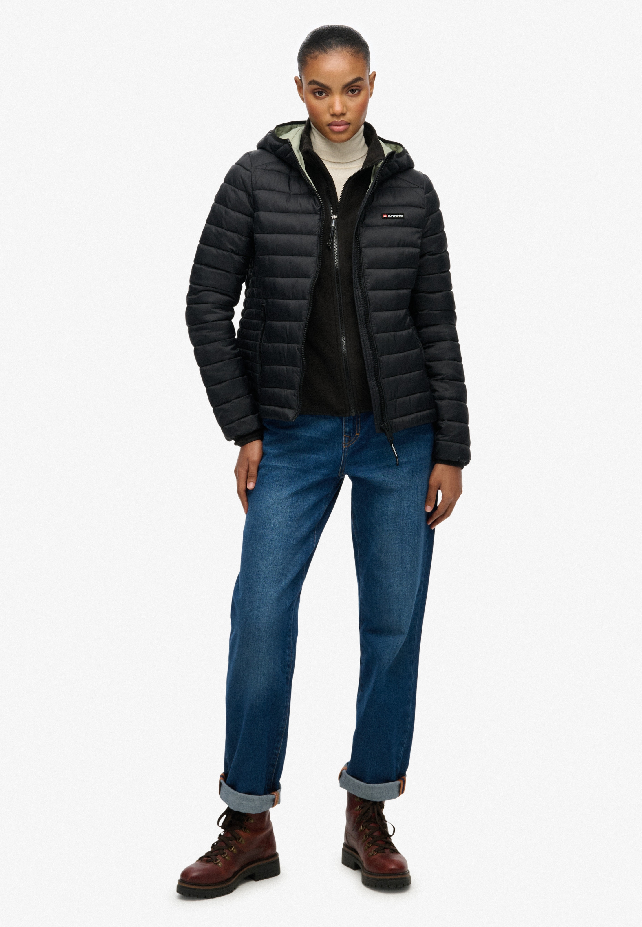 Superdry Veste matelassée »HOODED FUJI LITE PADDED JACKET« mit Kapuze