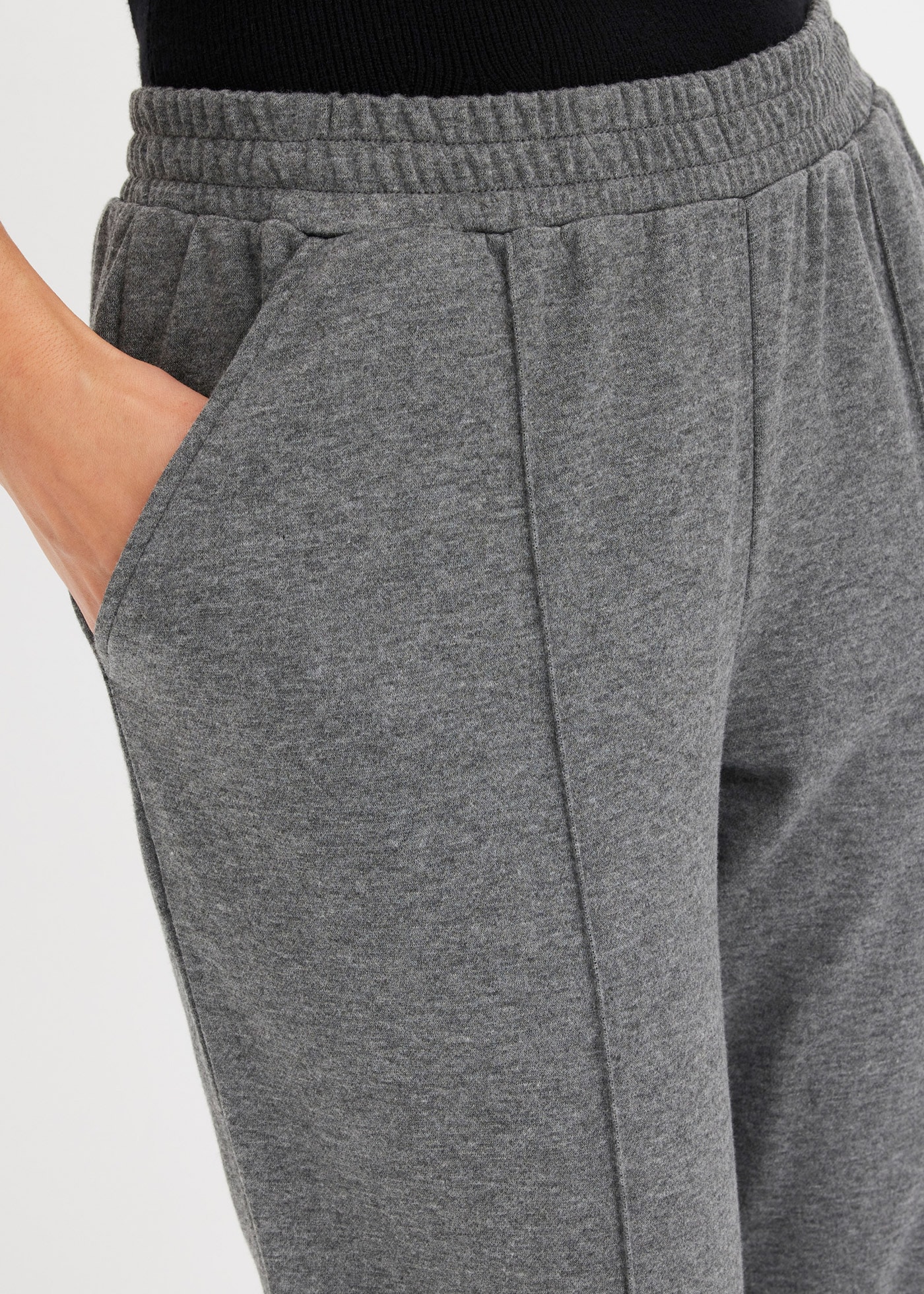 bonprix Pantalon à enfiler  en polyester, viscose et élasthanne, coupe regular fit, mode