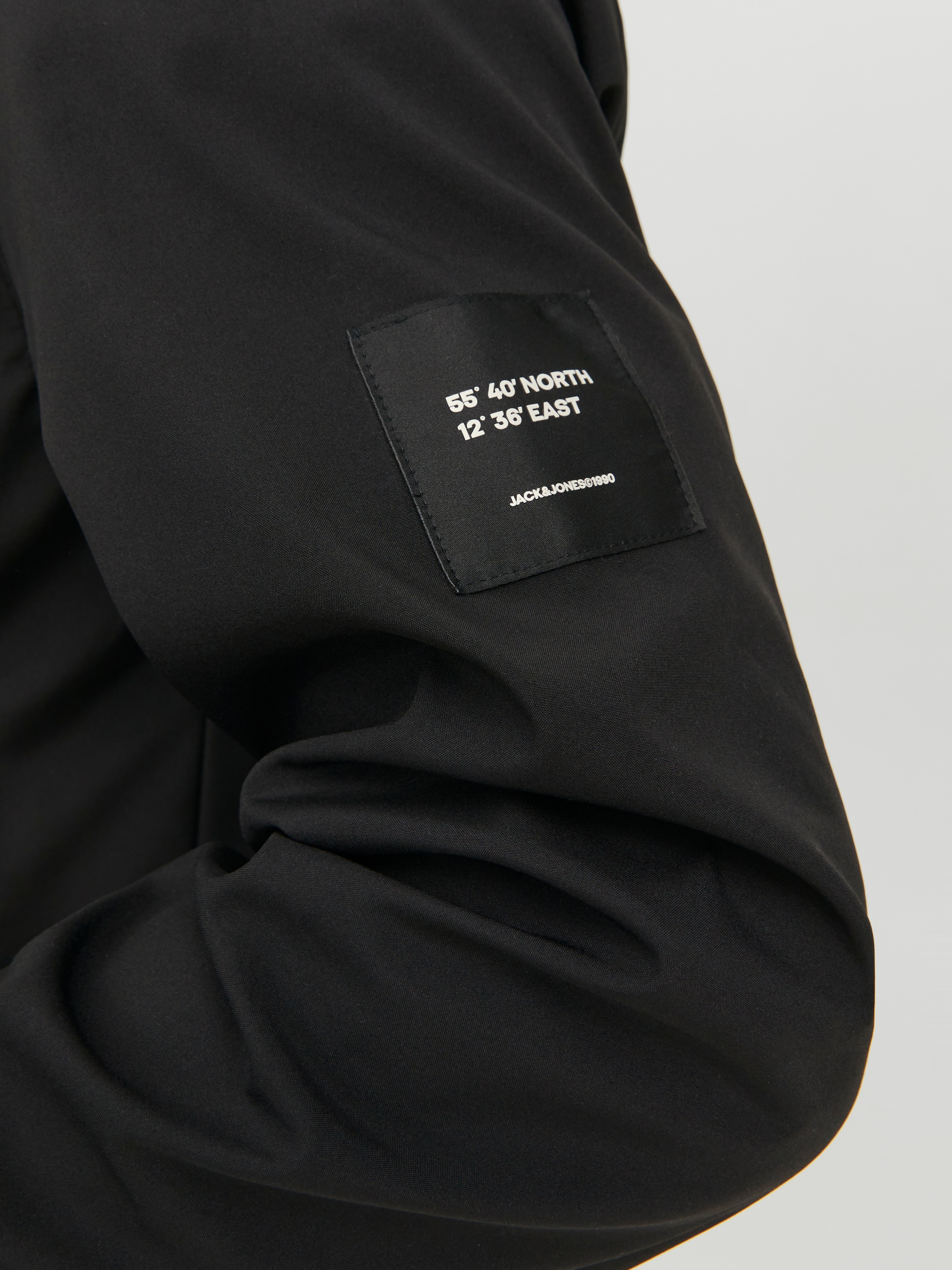 Jack & Jones Veste softshell »JJEBASIC mit wasserabweisender Funktion« avec capuche fibre synthétique, coupe régulière