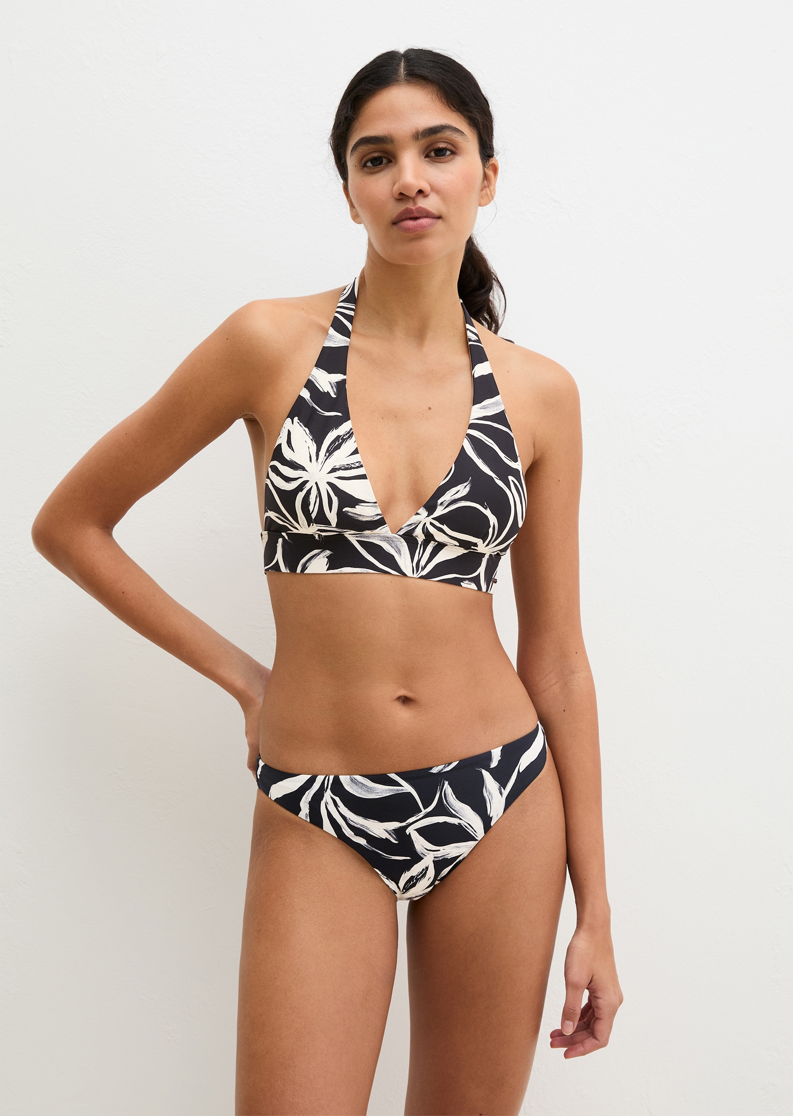 Image of Marc OPolo Bandeau-Bikini-Top "Abstract Floral AOP"