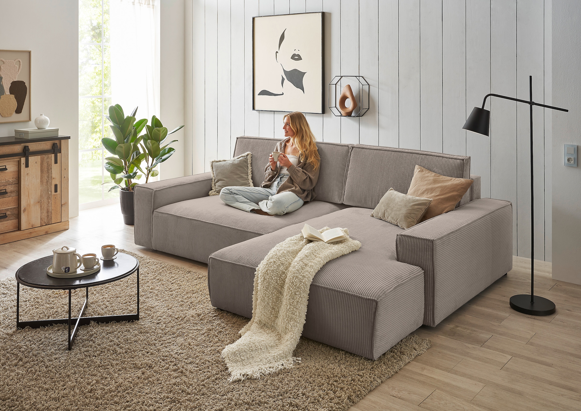 Home affaire Ecksofa »NEU: SHERWOOD XXL 284, Big-Sofa L-Form, tiefe Sitzfläche 95 cm, Cord« Recamiere rechts/links, als Schlafsofa stellbar, Cord u. Leinenoptik