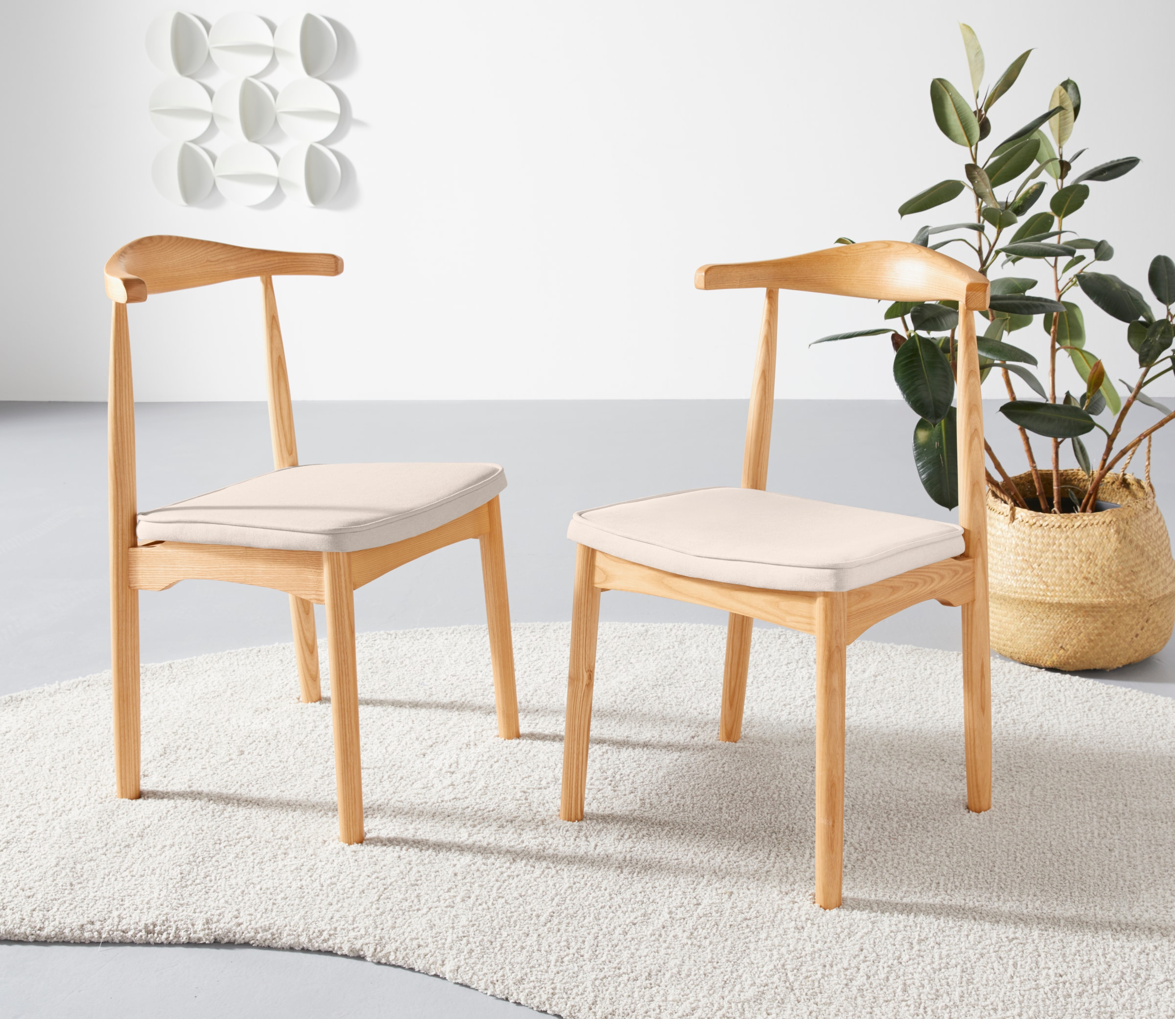Image of LeGer Home by Lena Gercke Esszimmerstuhl "Rianne" (Set) 2 Stk.Gestellrahmen aus massivem Eschenholz, Sitzfläche mit Webstoffkissen