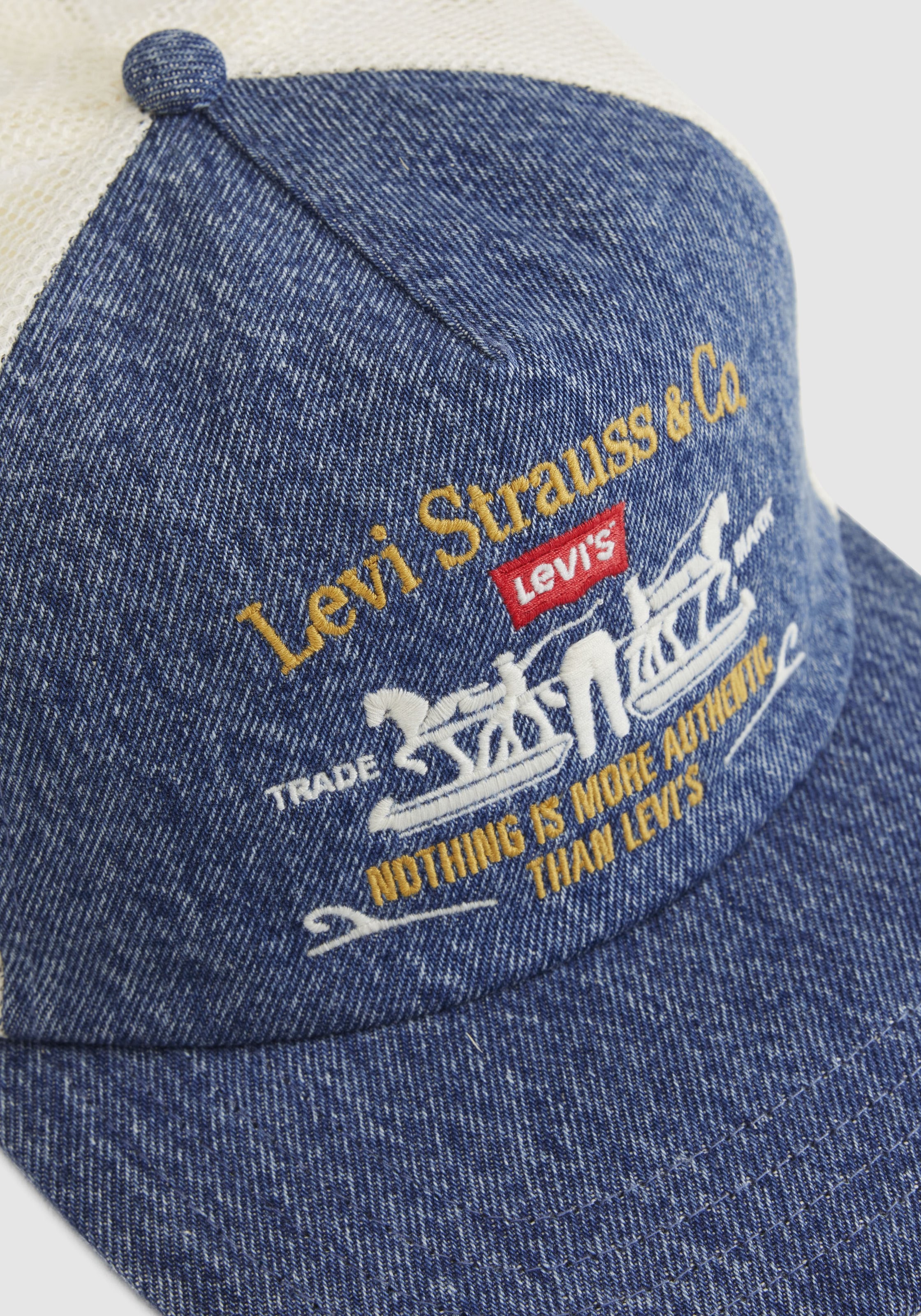 Levi's® Casquette de camionneur »SADDLEMAN TRUCKER« avec filet et visière rigide - réglable