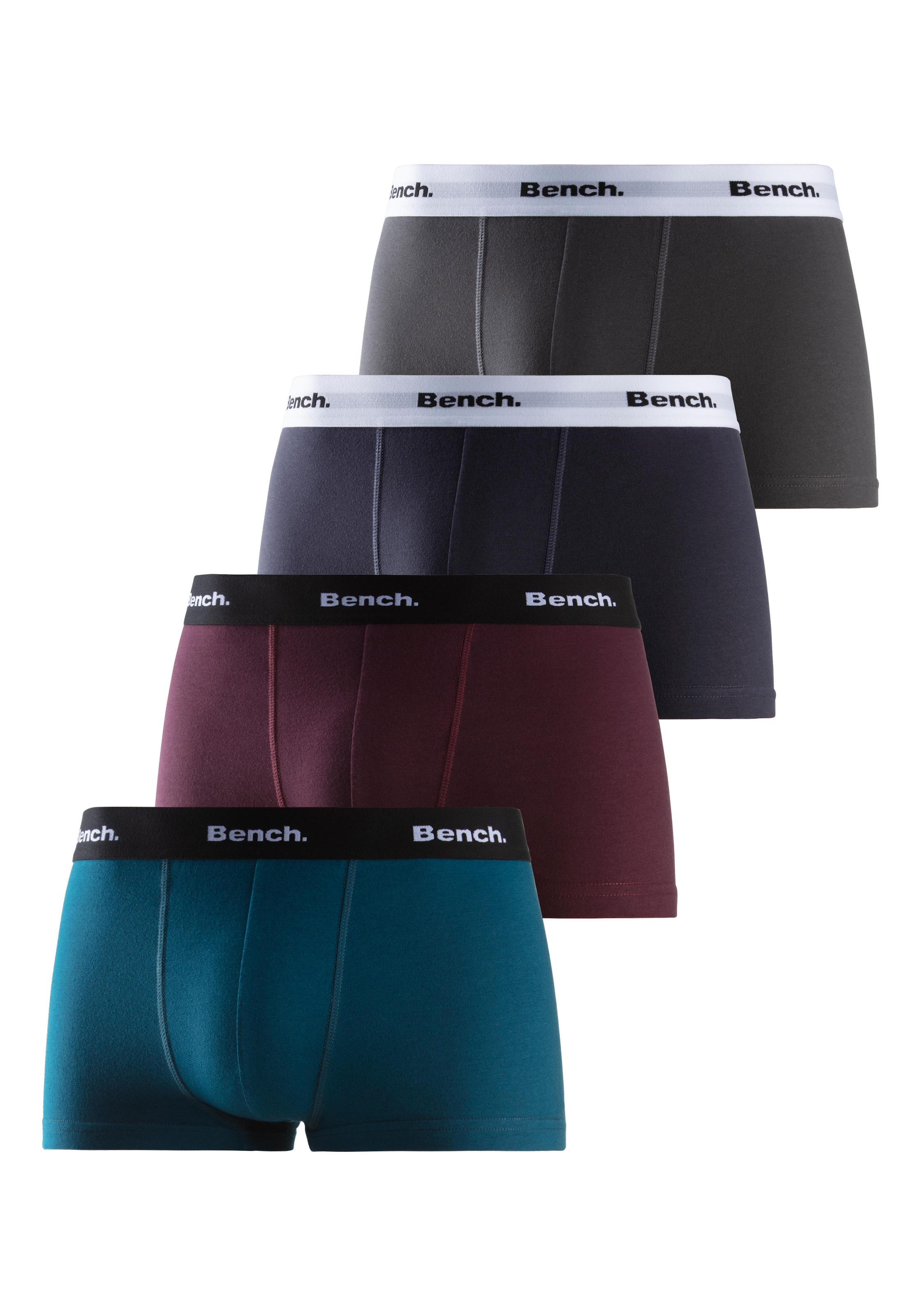 Bench. Hipster, (Packung, 4 St.), knapp sitzende Boxershorts aus Baumwollmischung