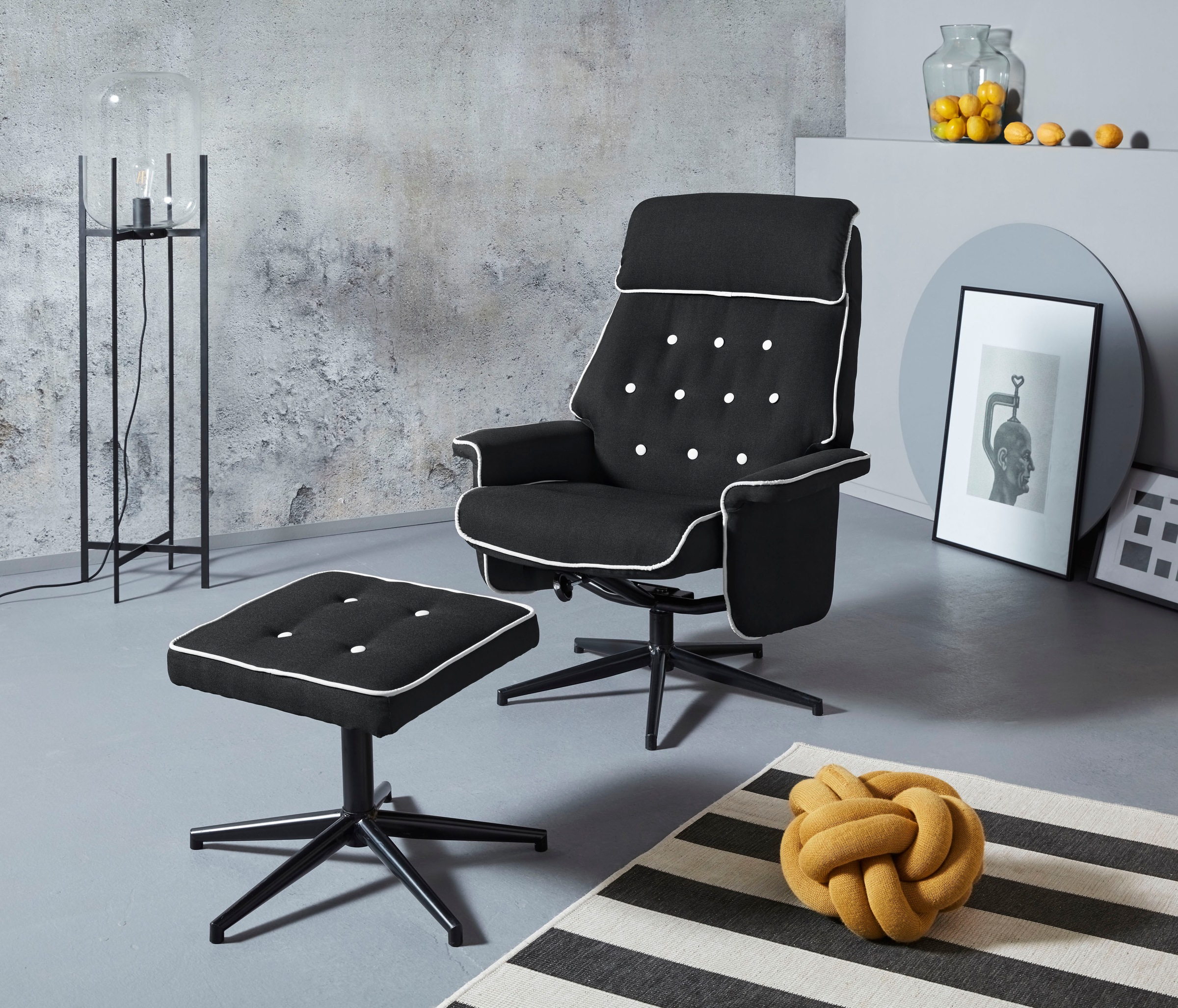 Image of INOSIGN Relaxsessel »Newton«, mit Hocker aus schönem Webstoff, in zwei verschiedenen Farben mit mit schwarzem Drehfussgestell bei Ackermann Versand Schweiz