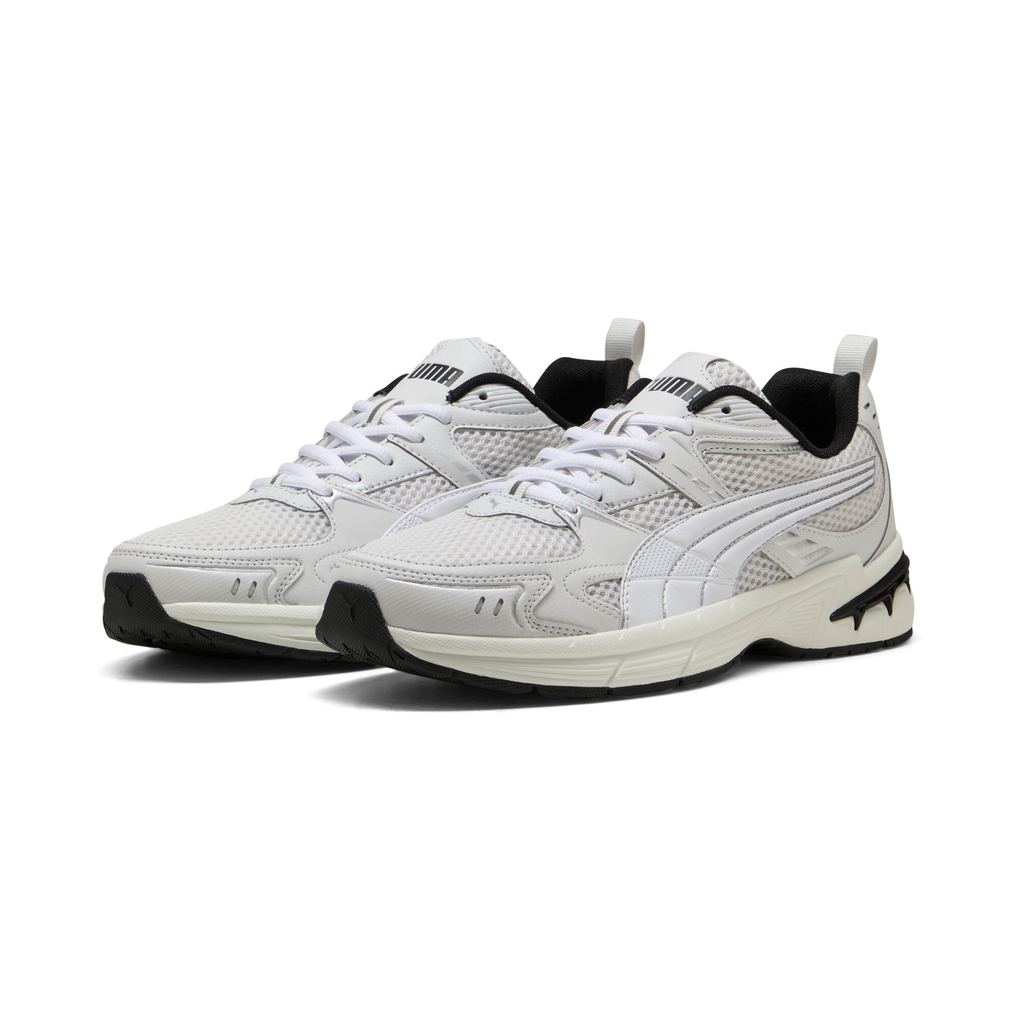 Image of PUMA Sneaker "MILENIO TECH 2000" für sportliche Aktivitäten und Streetwear, Obermaterial aus Textil