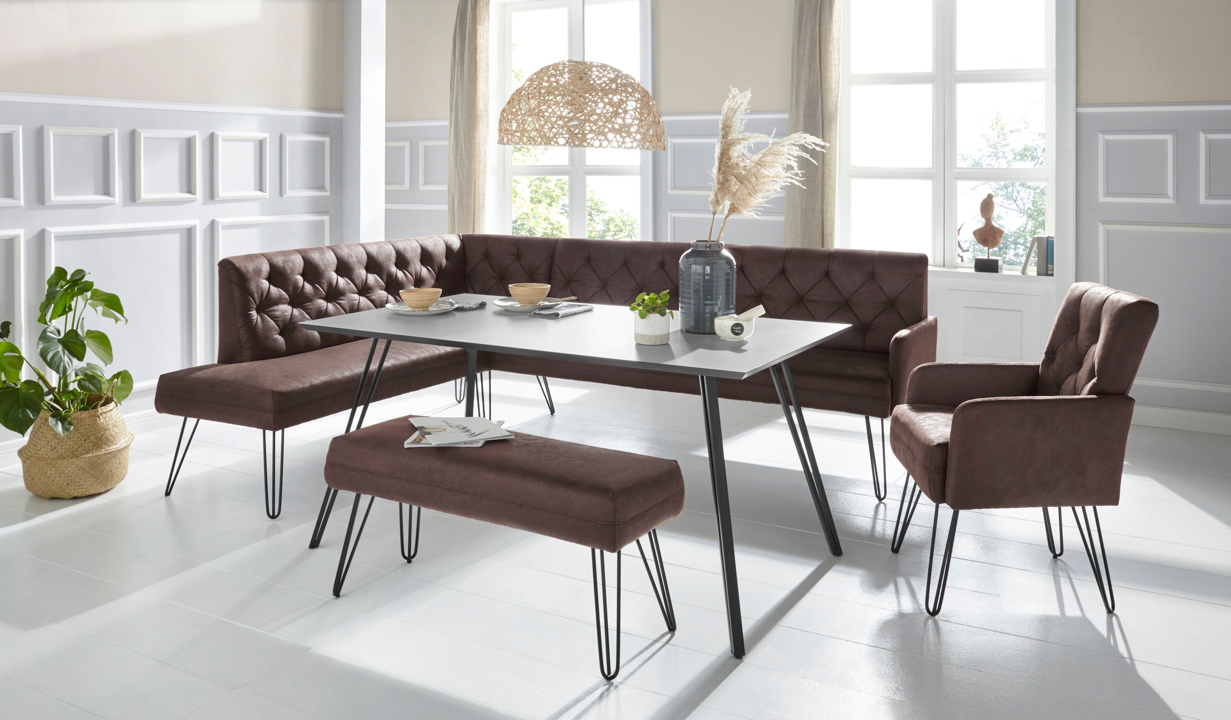 exxpo - sofa fashion Eckbank »Doppio, Chesterfield Optik, komfortabel und bequem, hohe Designfüsse«, Frei im Raum stellbar