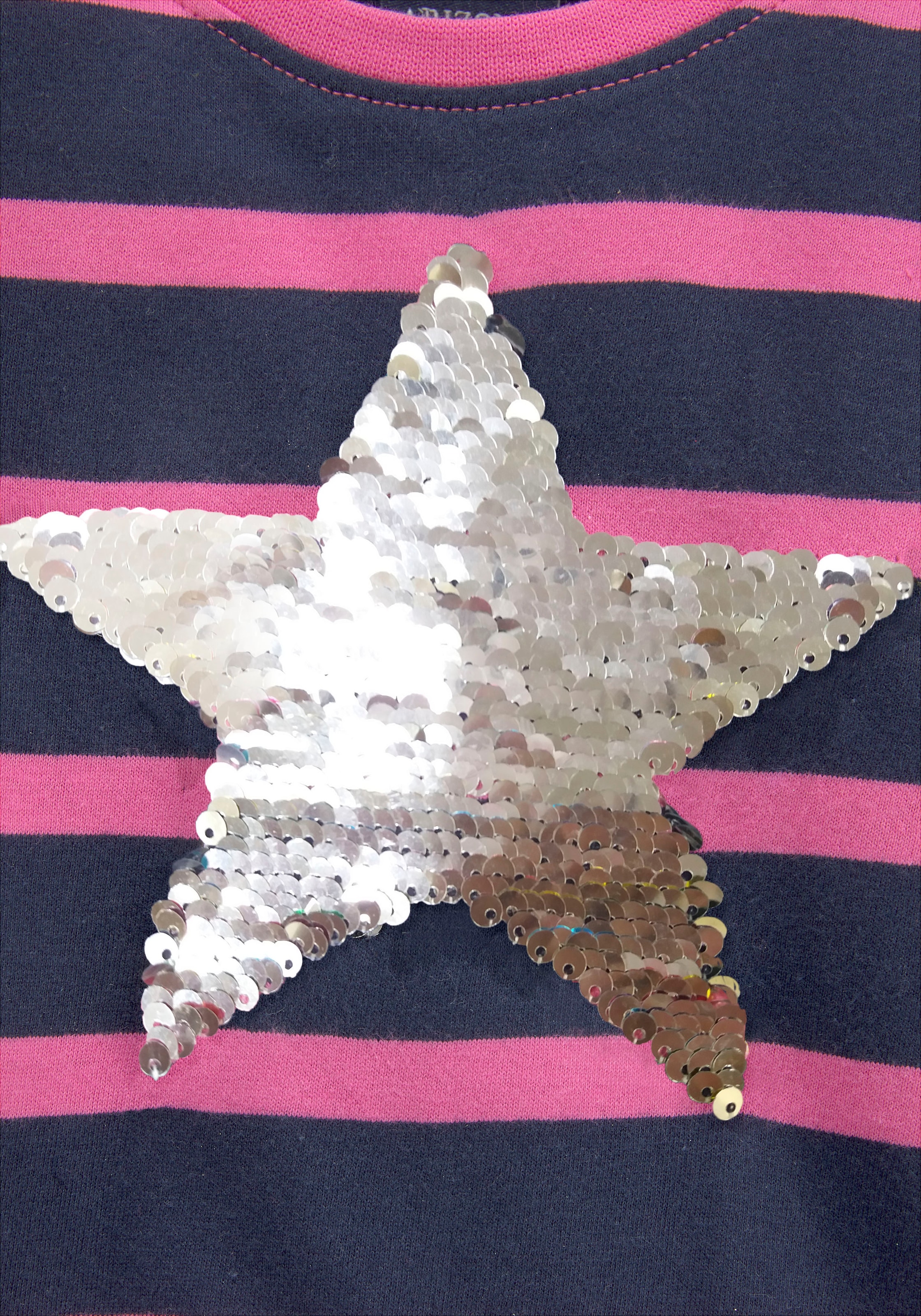 Wendepailletten en Acheter Stern mit ✌ KIDSWORLD ligne Paillettenshirt »Stern«, aus appliziertem
