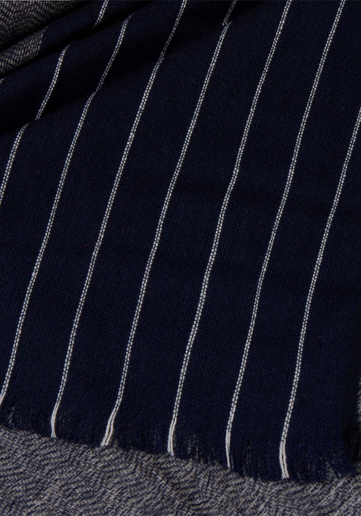 Cinque Strickschal »VOLTERRA«, aus weichem Material mit dezentem Muster