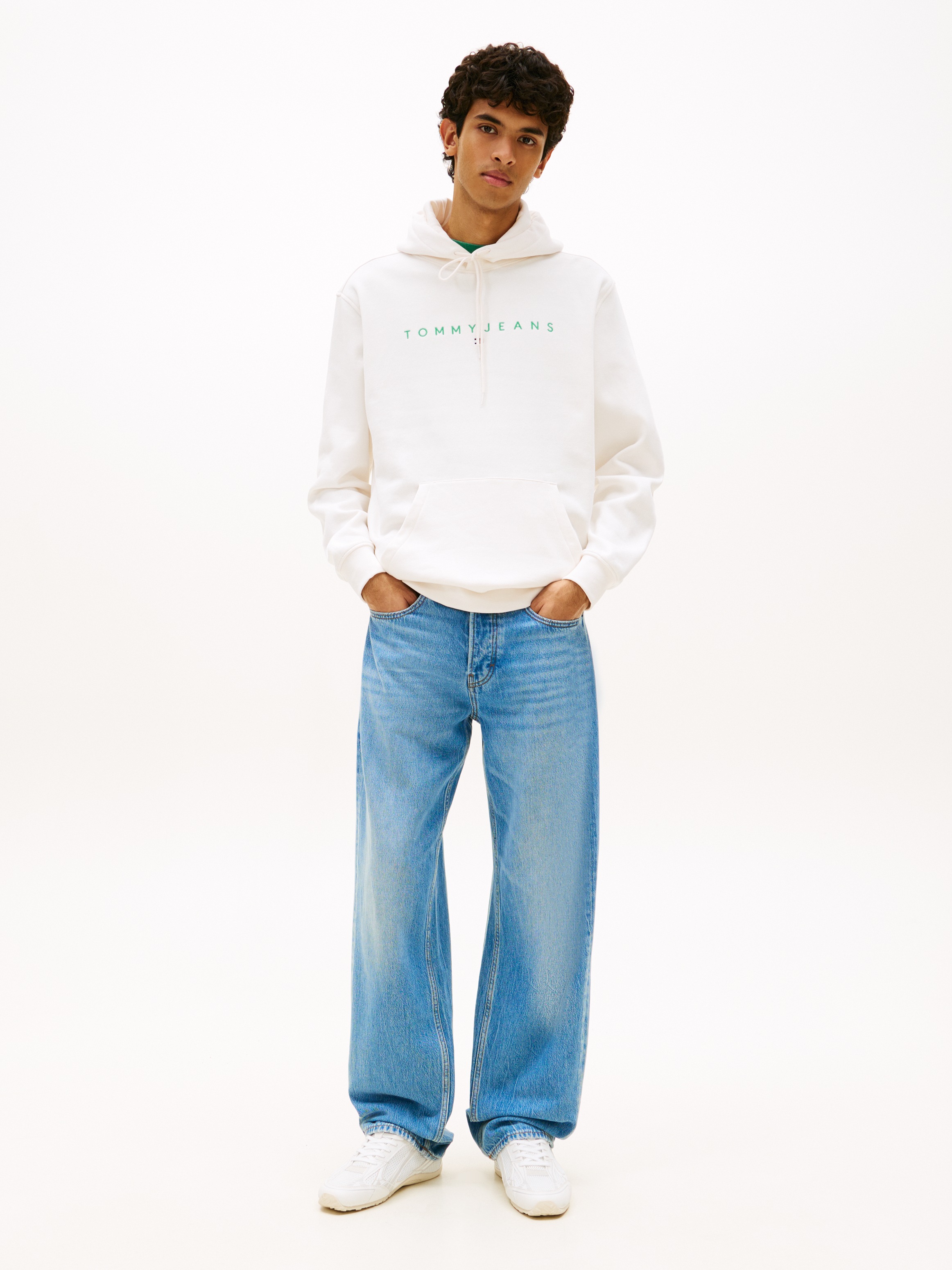 Tommy Jeans Hoodie »TJM REGULAR LINEAR LOGO HOODIE EXT«, mit Logo-Stickerei
