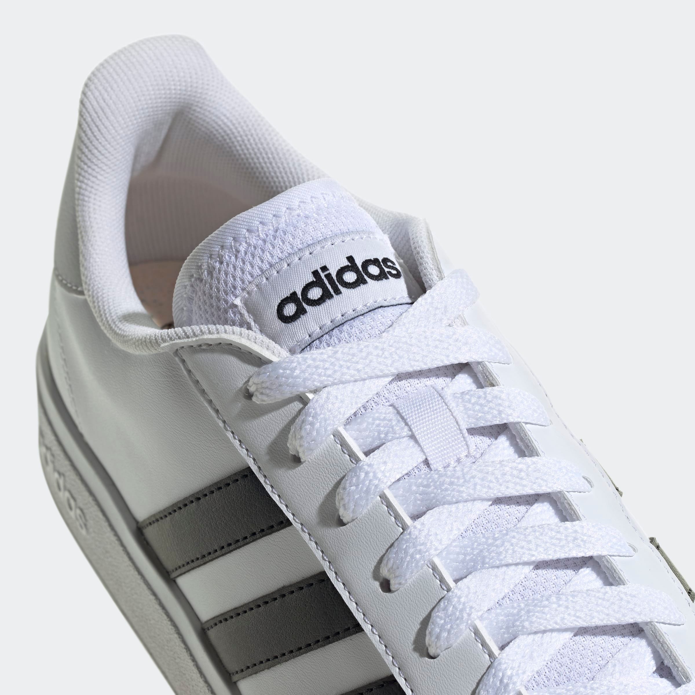 adidas Sportswear Sneaker »GRAND COURT TD LIFESTYLE COURT CASUAL«, Design auf den Spuren des adidas Superstar