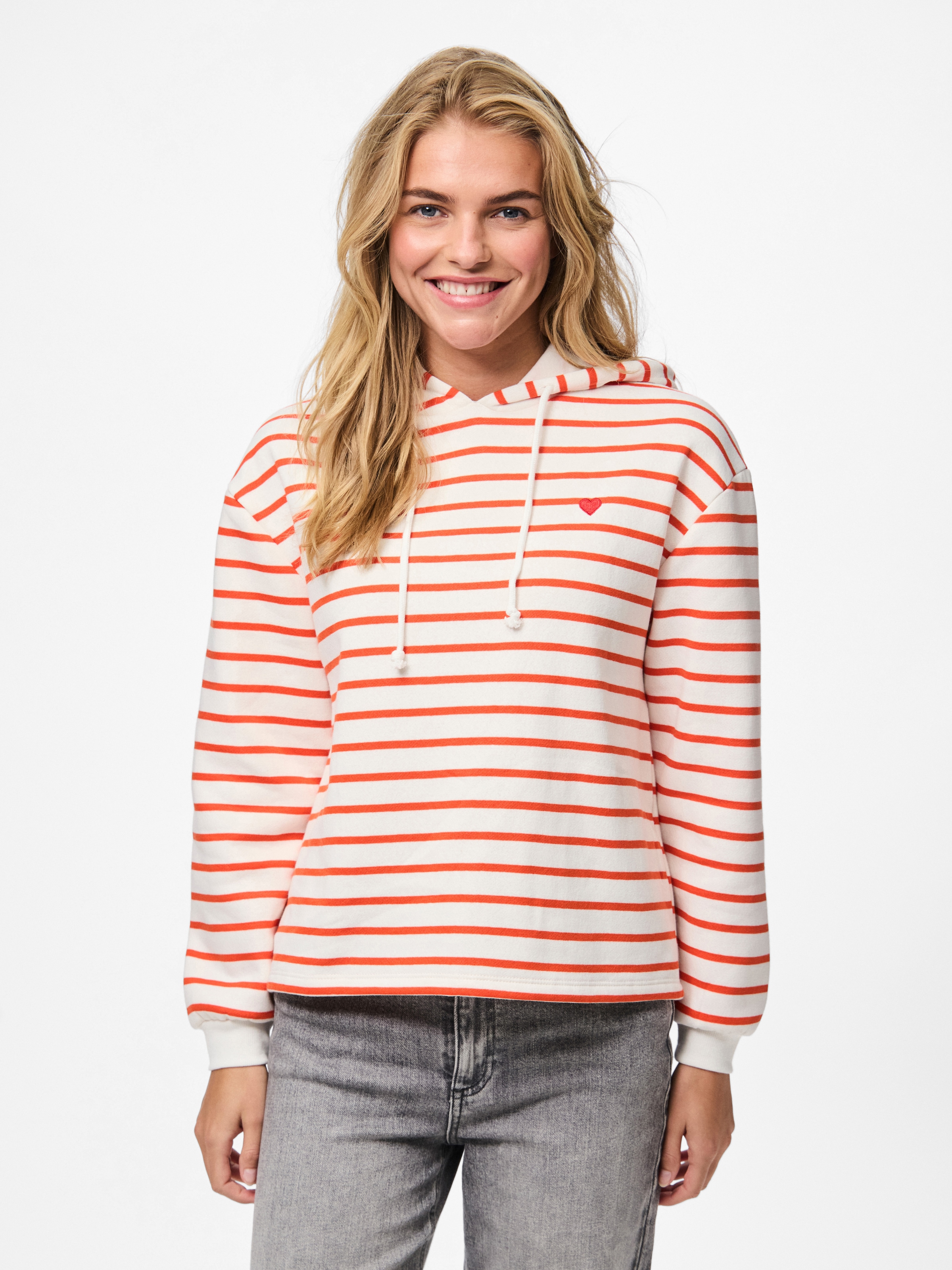 pieces Sweat à capuche »PCCHILLI LS HOODIE STRIPES EMB NOOS BC«, Baumwollmischung, regular fit
