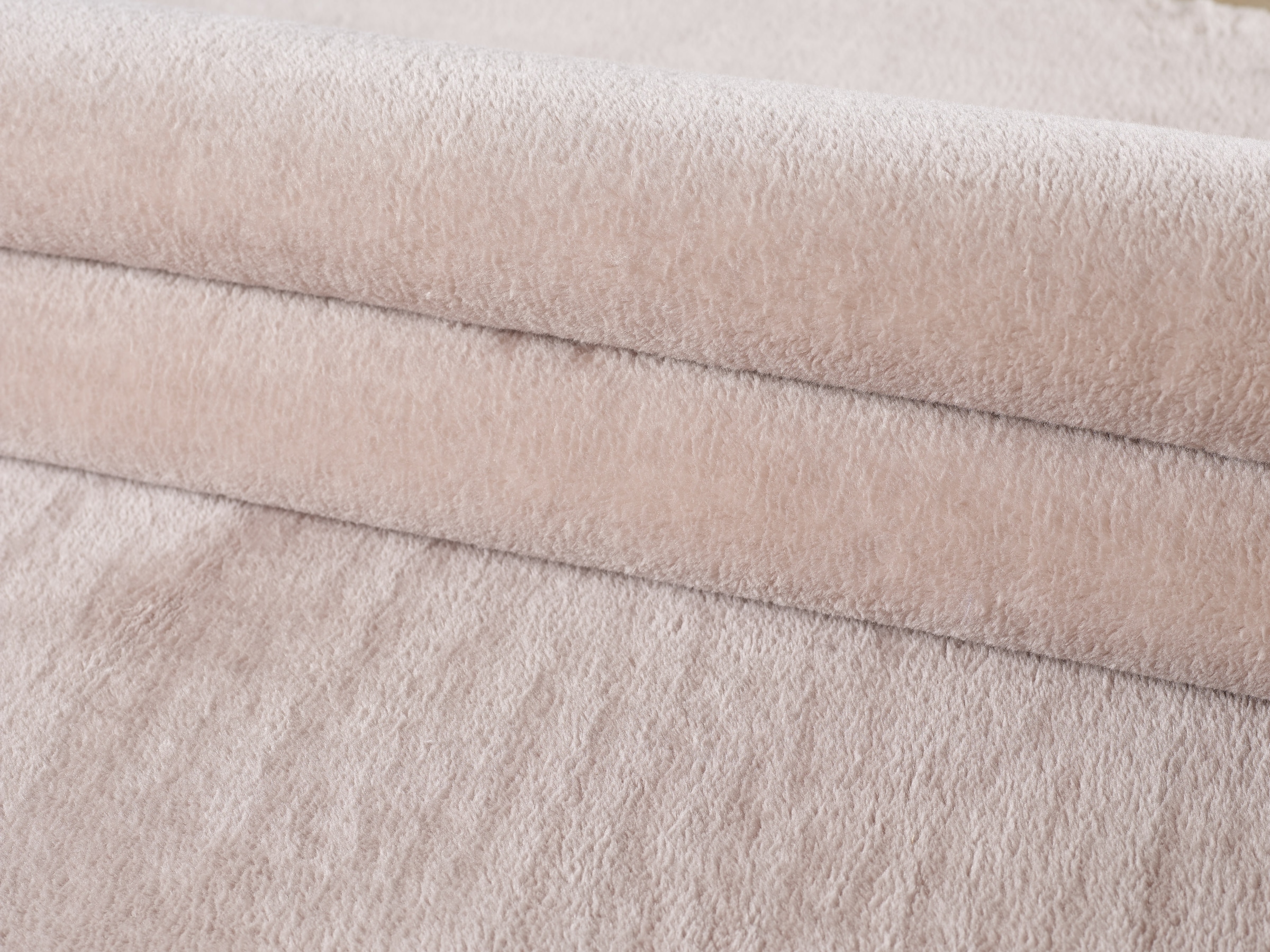 Ayyildiz Teppiche Teppich »CATWALK 2600«, rechteckig, 25 mm Höhe, Besonders weich / Soft Flor / waschbar, Kaninchenfell Haptik