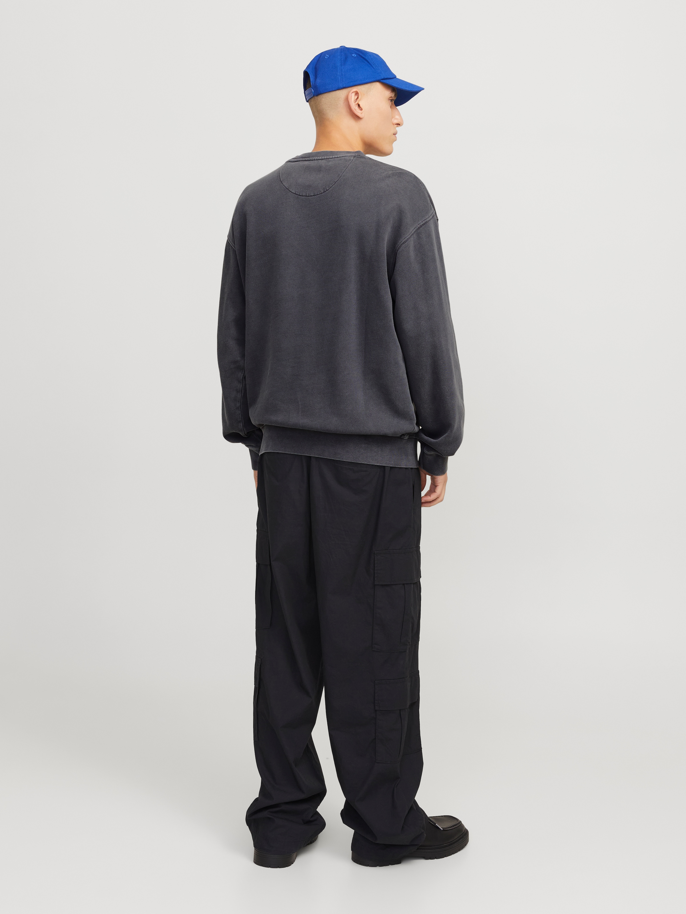 Jack & Jones Sweatshirt »JJECHARGE FADED SWEAT CREW NECK NOOS«, mit Rippbündchen