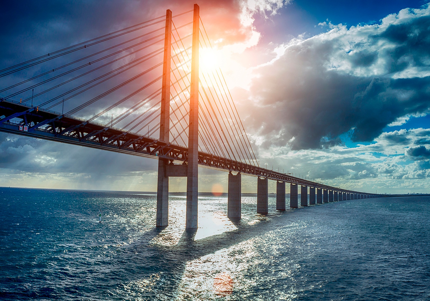 Image of Consalnet Vliestapete »BRÜCKE WASSER«, grafisch, in verschiedenen Grössen bei Ackermann Versand Schweiz