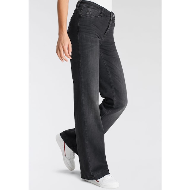 ♕ MAC Weite Jeans »Dream Wide authentic«, mit formendem Shaping-Effekt  versandkostenfrei kaufen