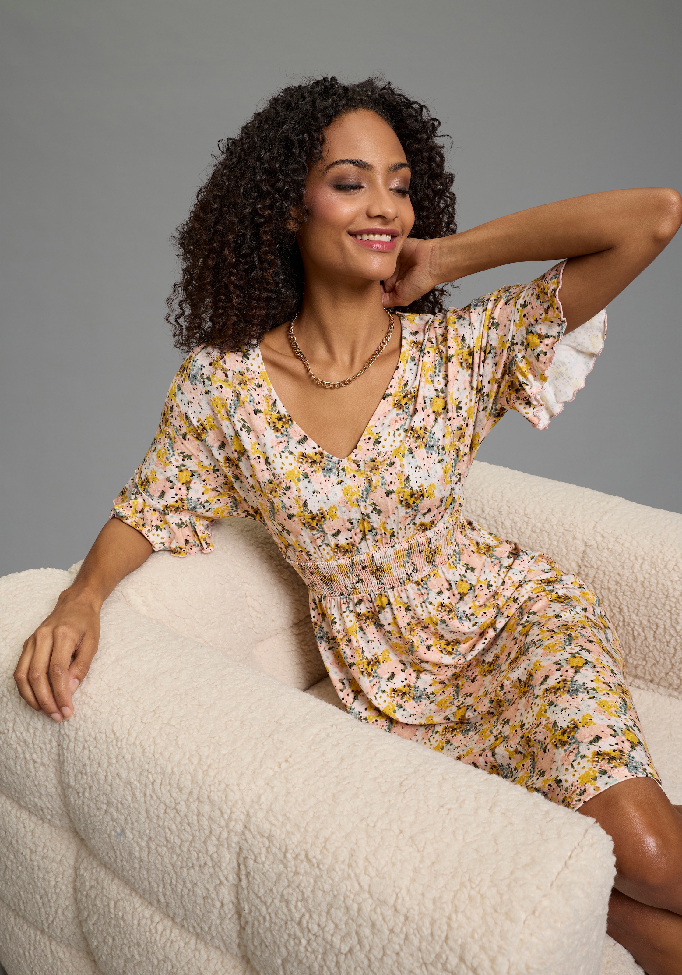 Laura Scott Robe d'été mit Blümchen-Print und verspielten Ärmeln