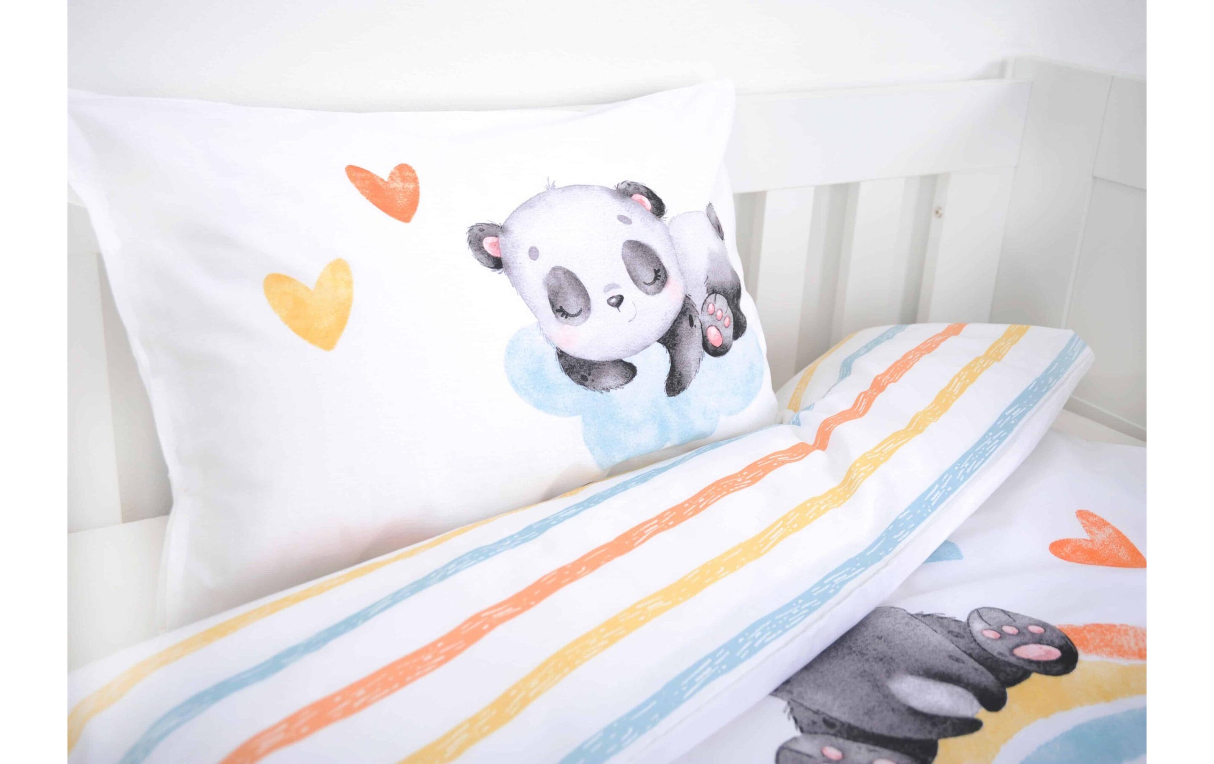 Herding Linge de lit pour enfants »Regenbogen Panda« 2 mit liebevollem Motiv