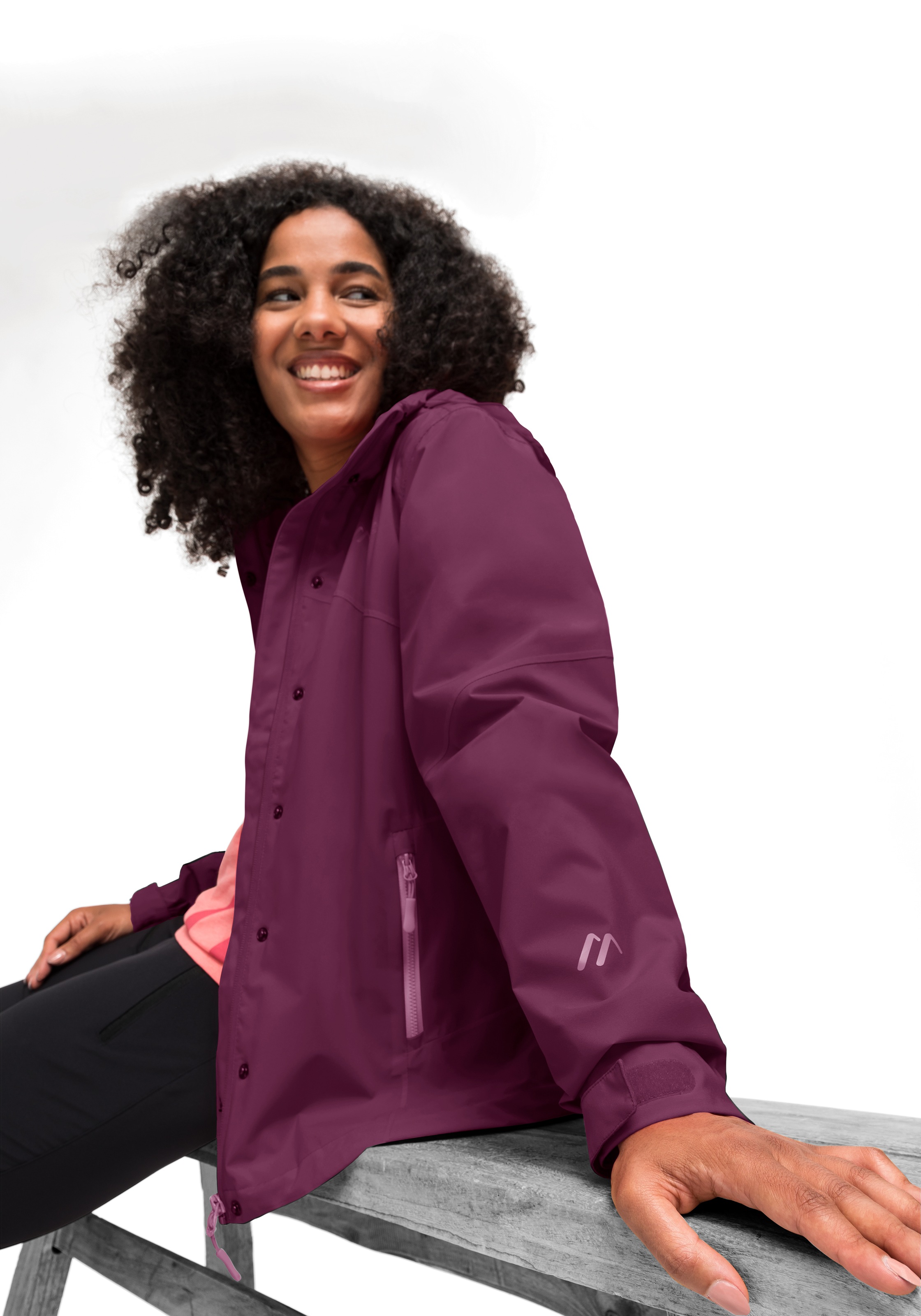 Maier Sports Outdoorjacke »Metor rec W«, Damen Regenjacke wasserdicht mit Kapuze, 2 Taschen aussen, Innentasche