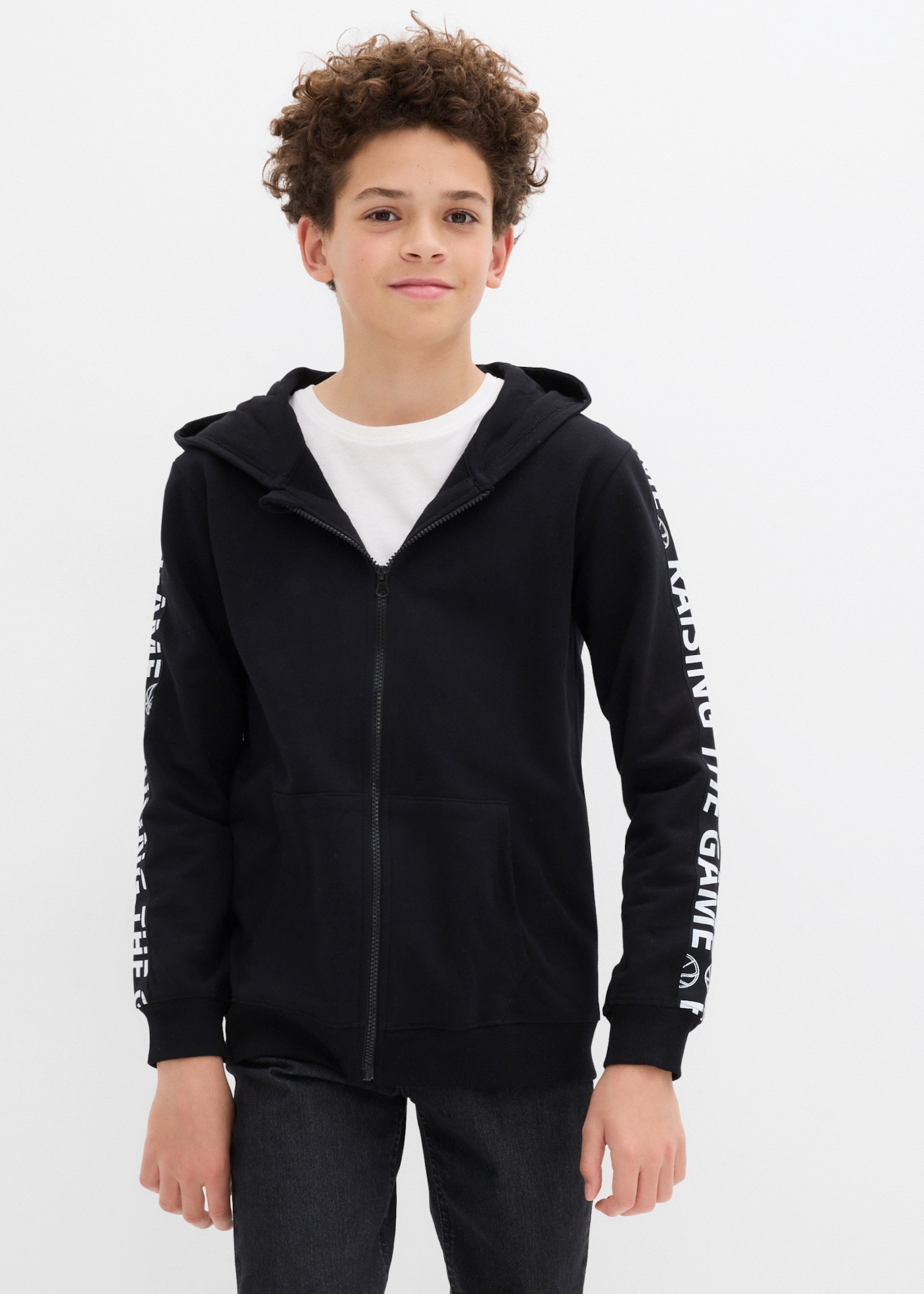 Image of bonprix Kapuzensweatjacke für Jungen, aus Baumwolle, lockere Passform, mit Stehkragen